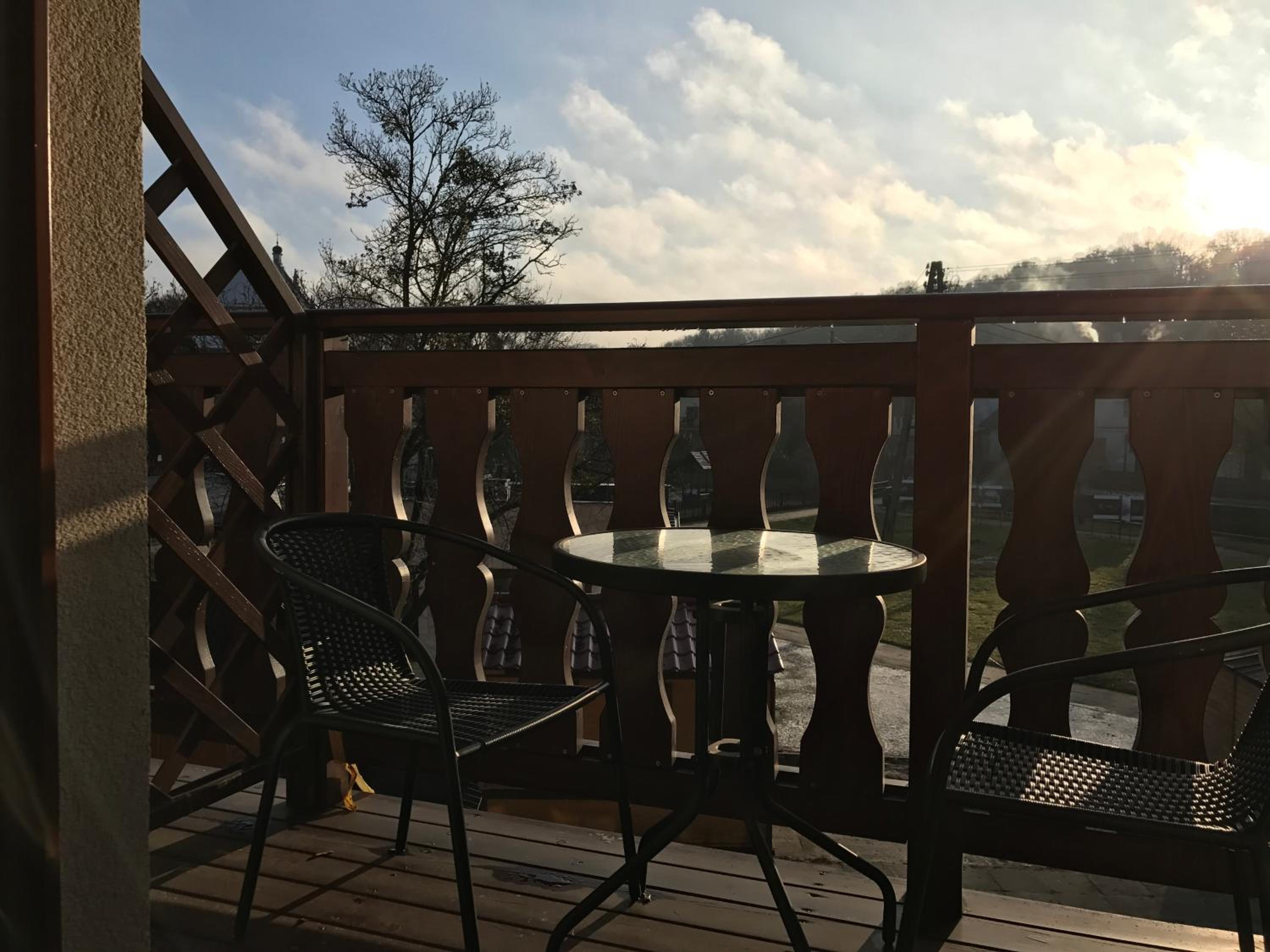 Double Room with Balcony - Photo 2