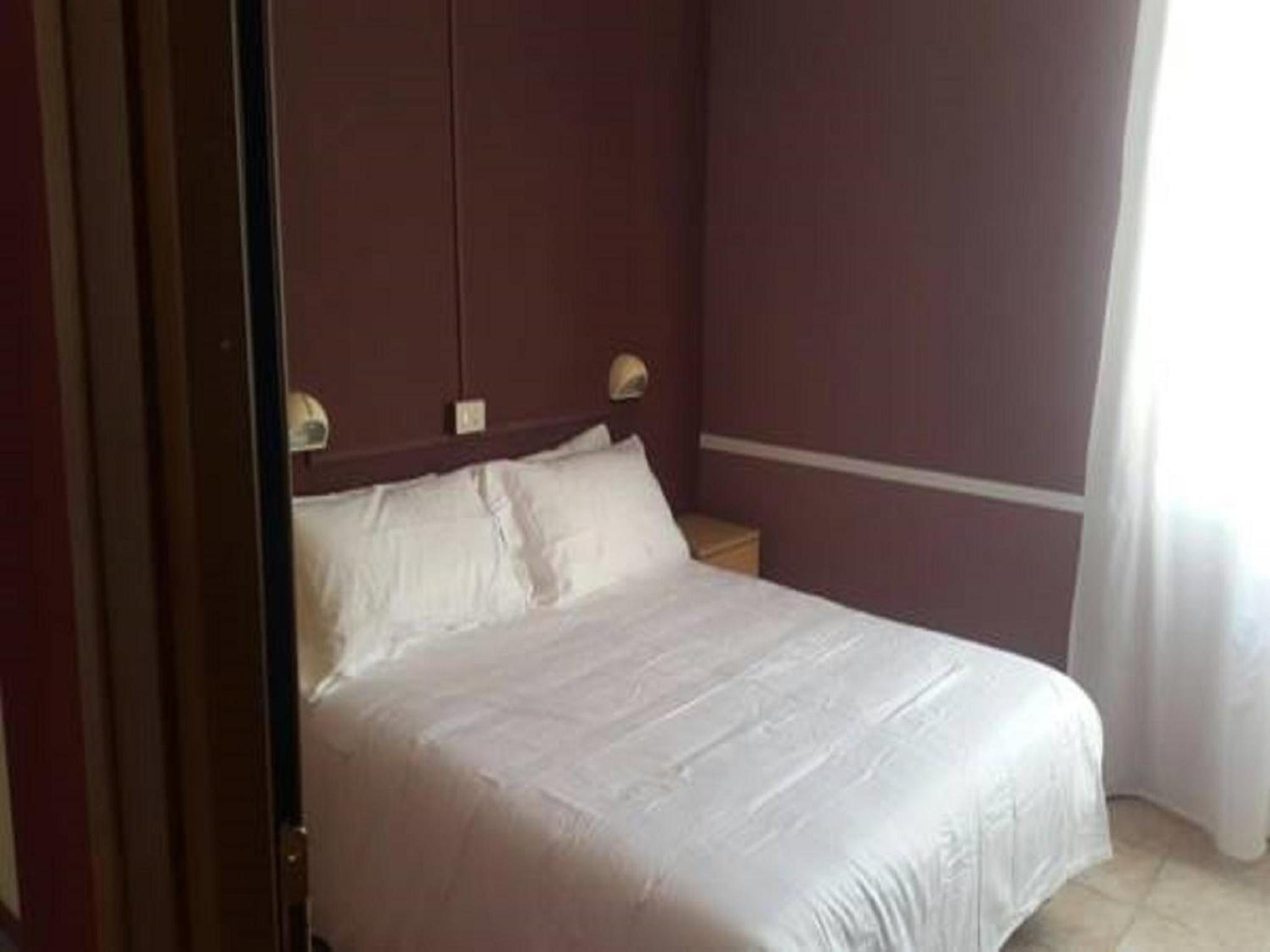 Standard Double Or Twin Room photo 2