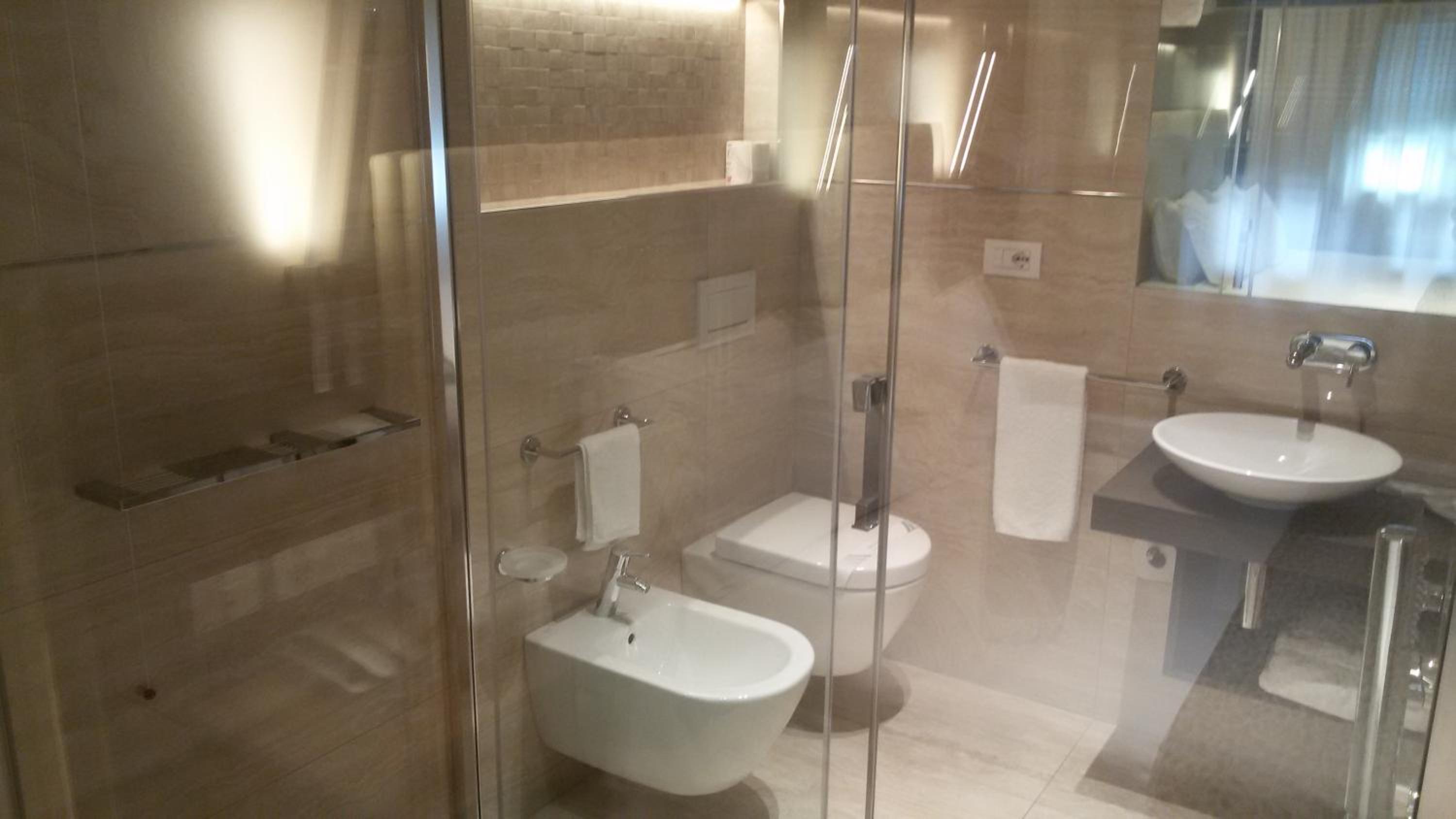 Deluxe Double Room - Photo 5