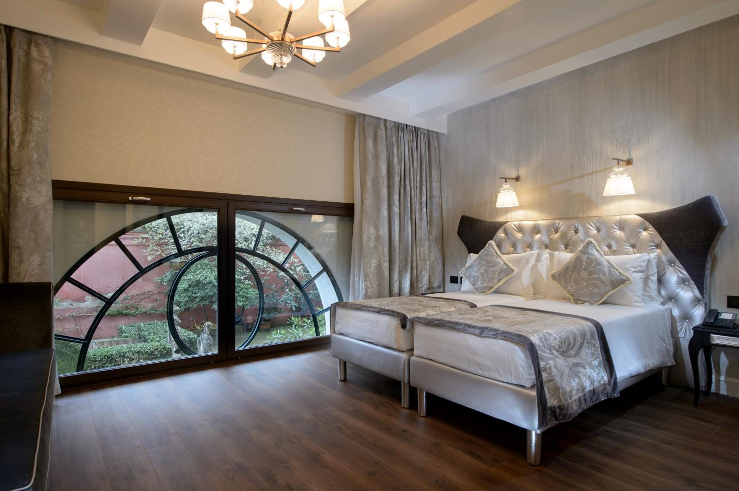 Superior Double or Twin Room photo 2