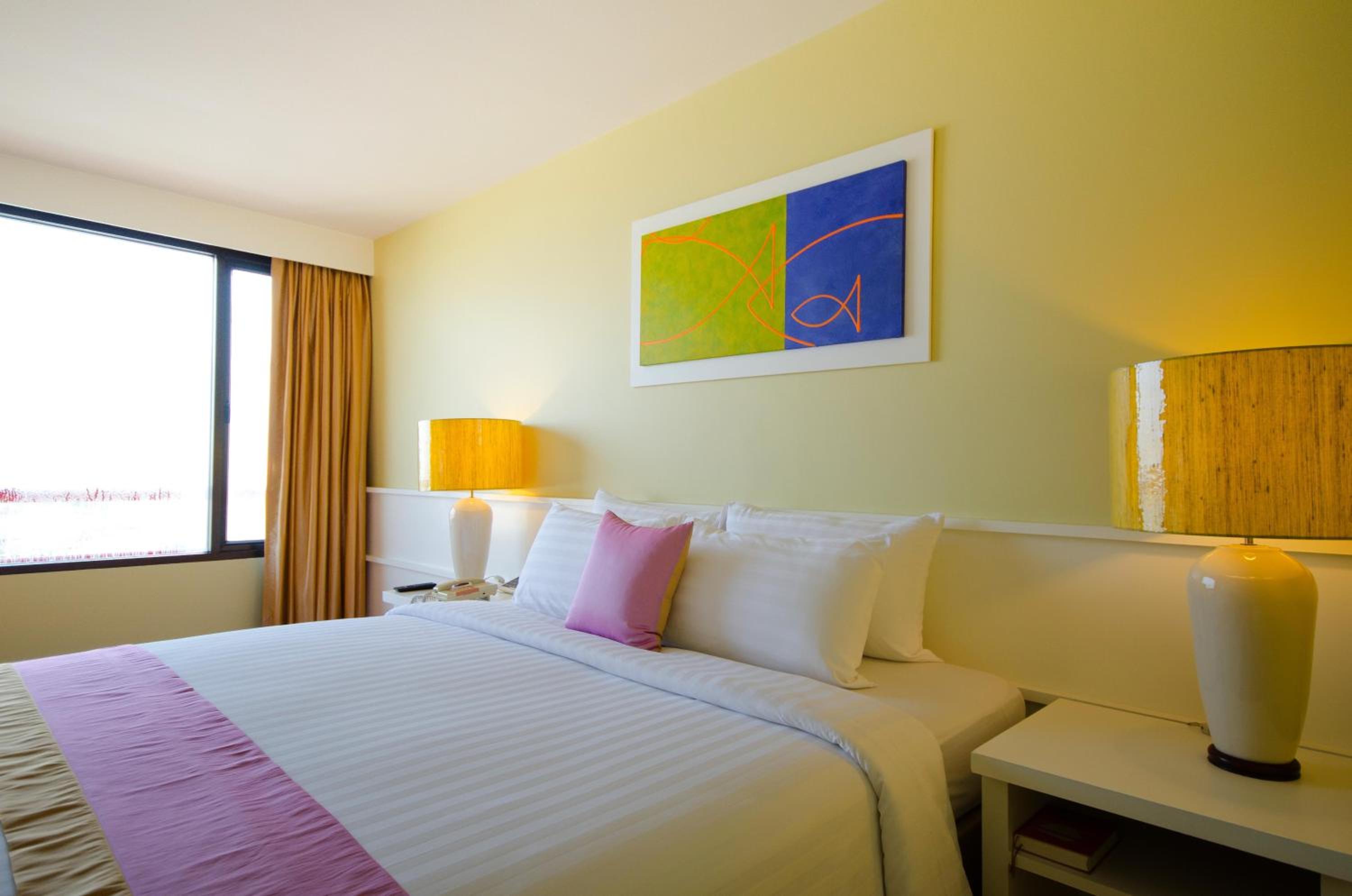 Deluxe Double or Twin Room photo 2