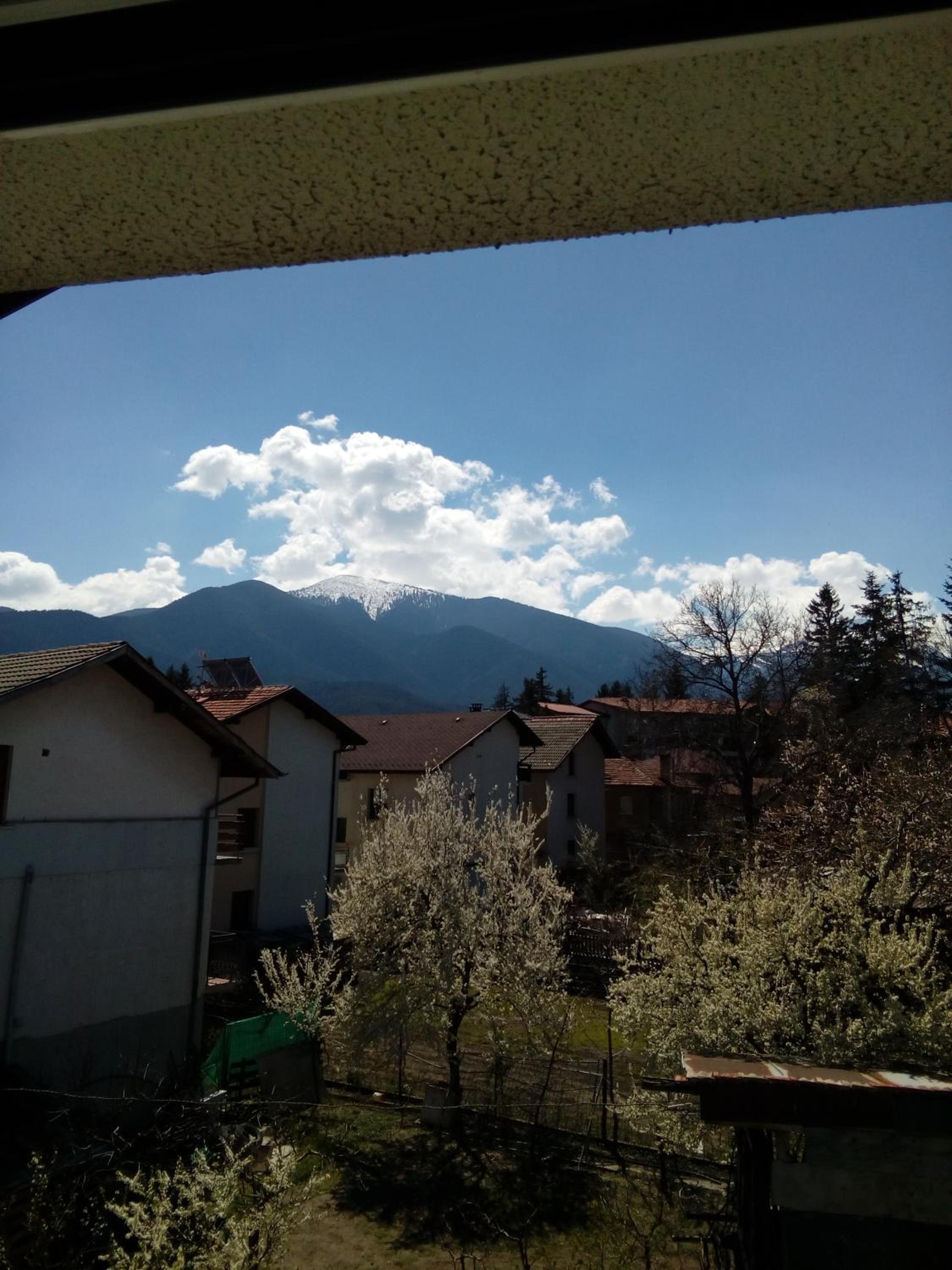 One-Bedroom Apartment With View photo 3
