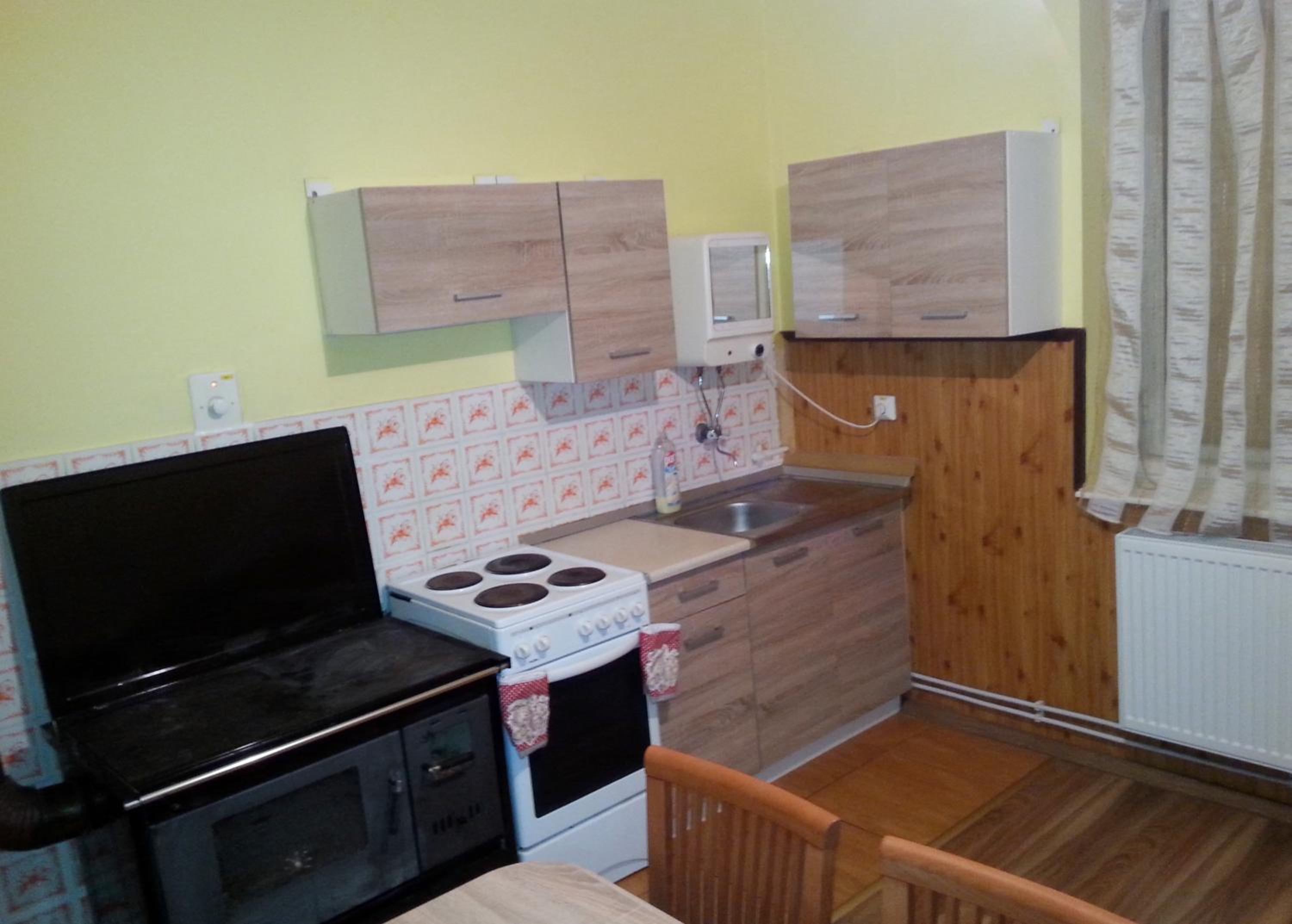 Two-Bedroom Apartment - Photo 6
