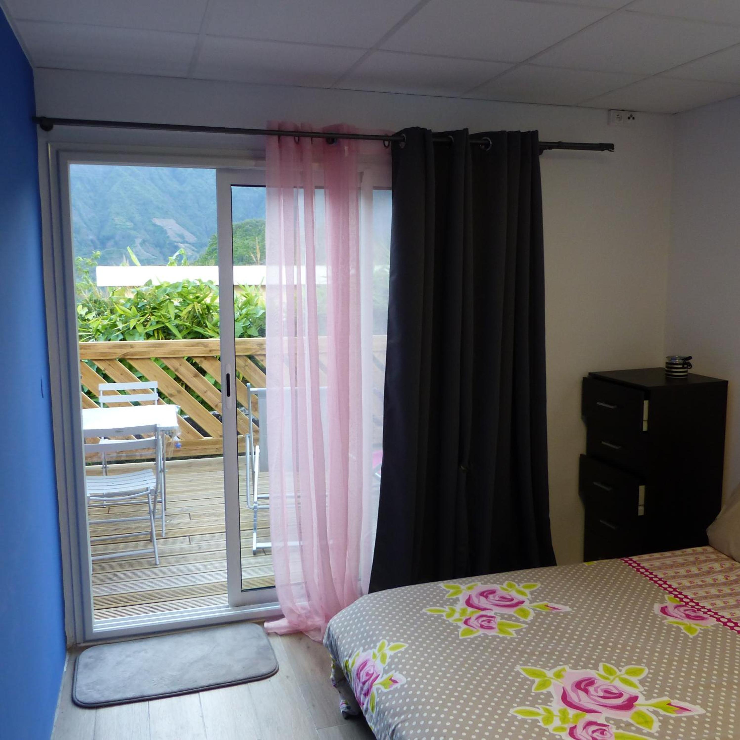 Studio Apartment photo 1
