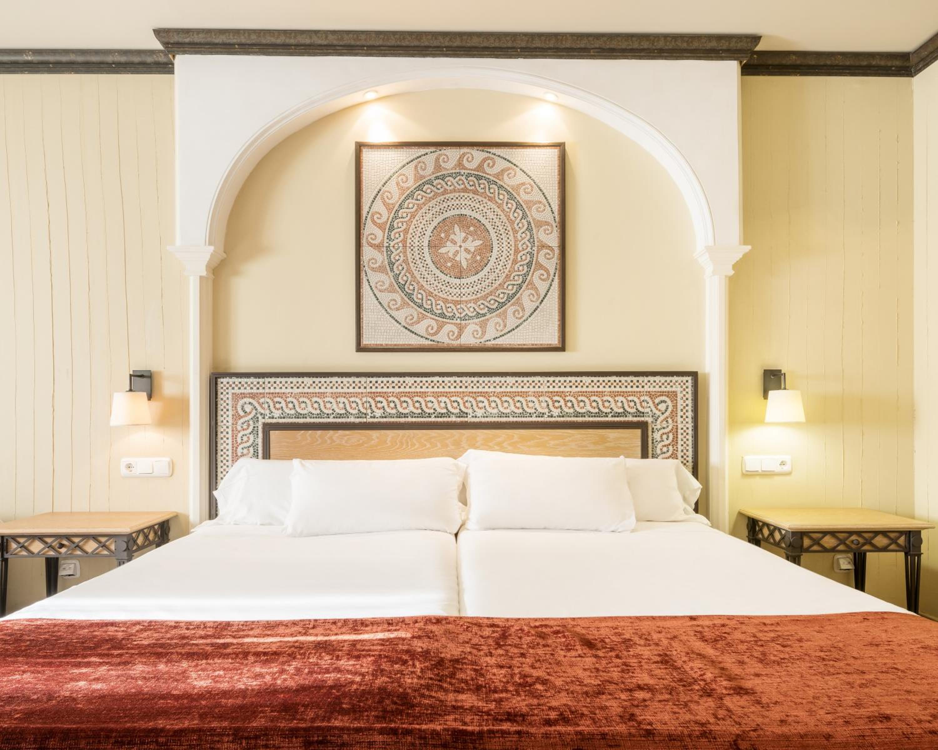 Triple Room (3 Adults) photo 3