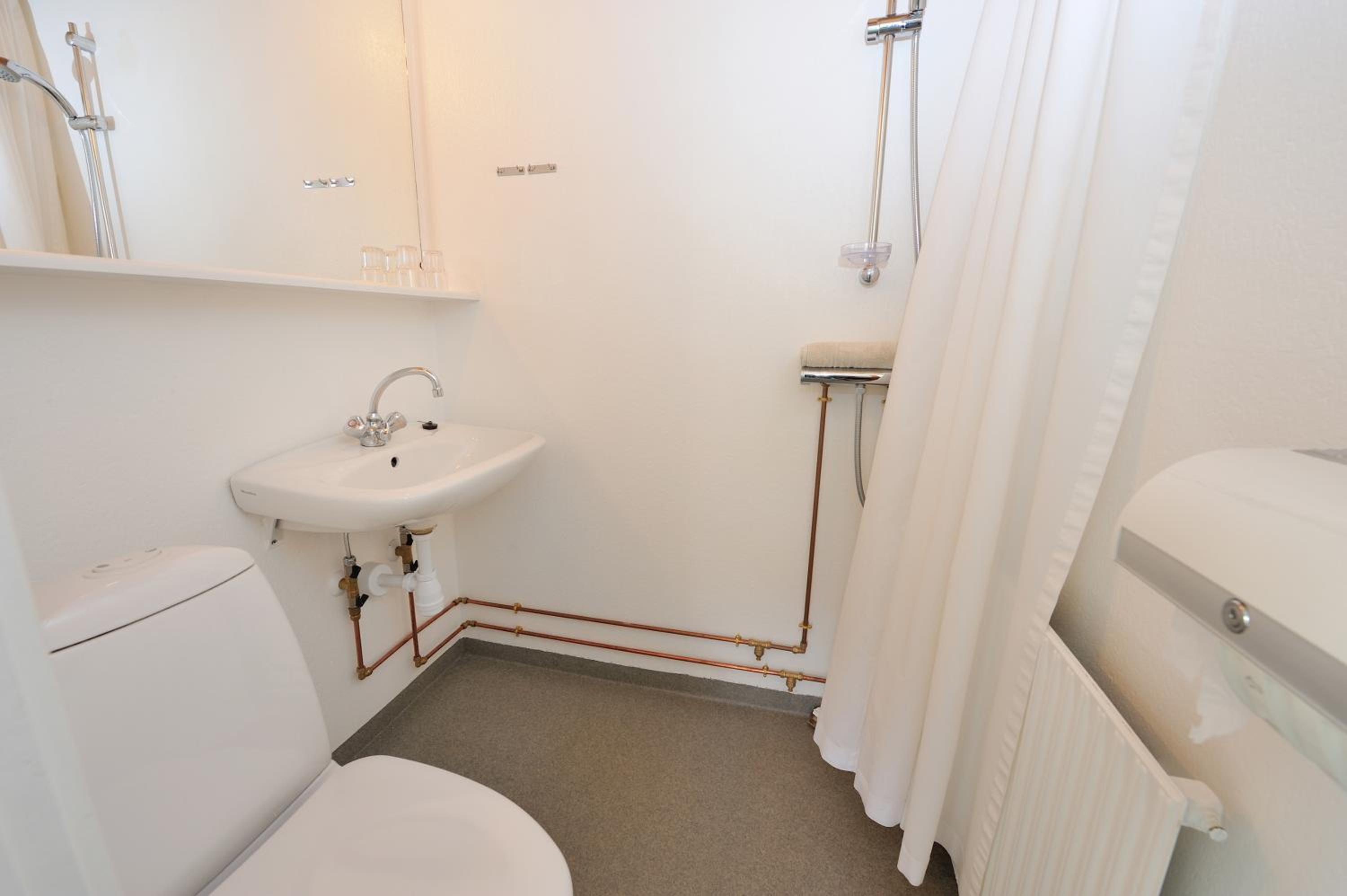 Budget Twin Room (no dogs allowed) photo 3