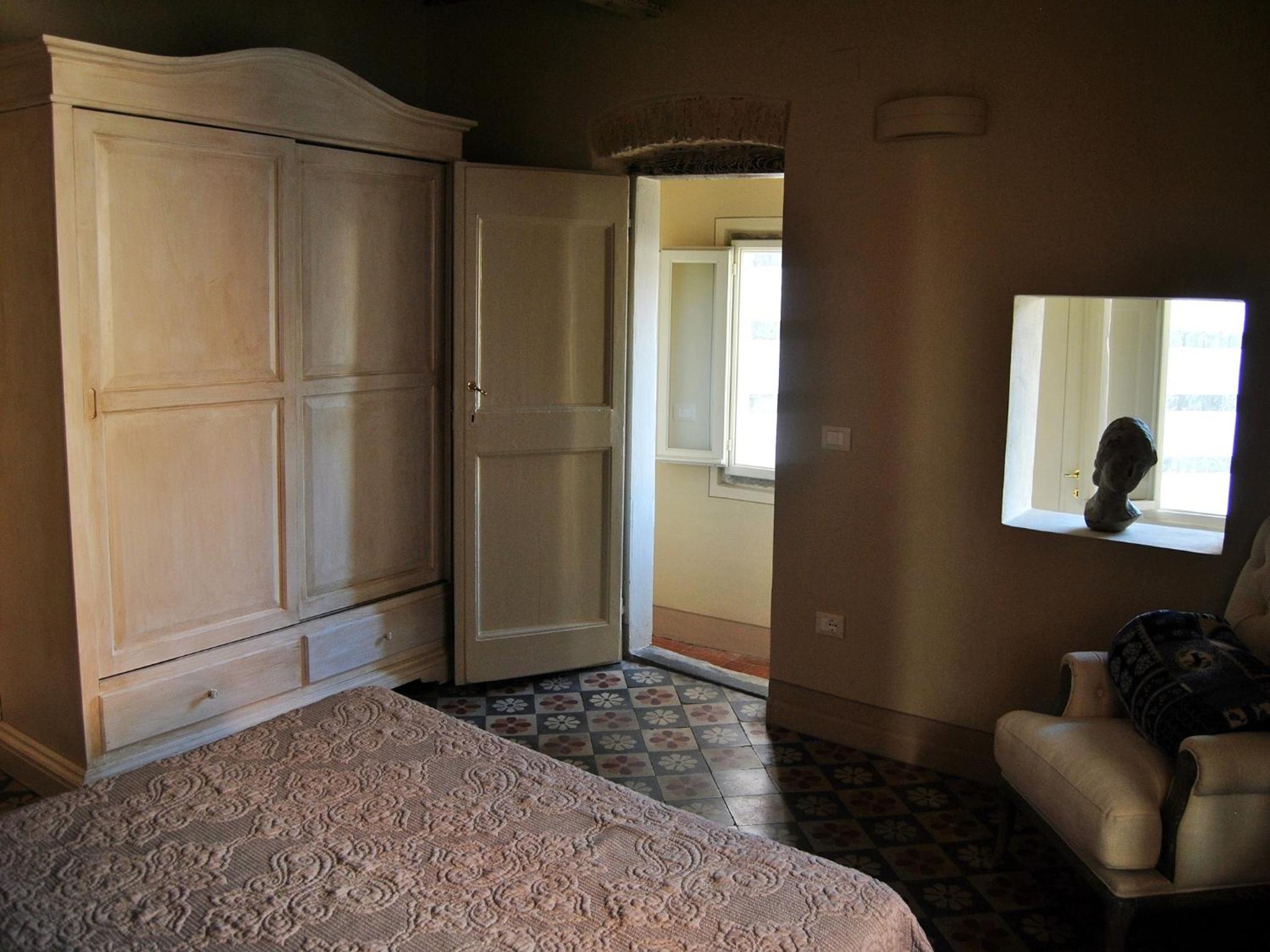 Two-Bedroom Apartment - Photo 20
