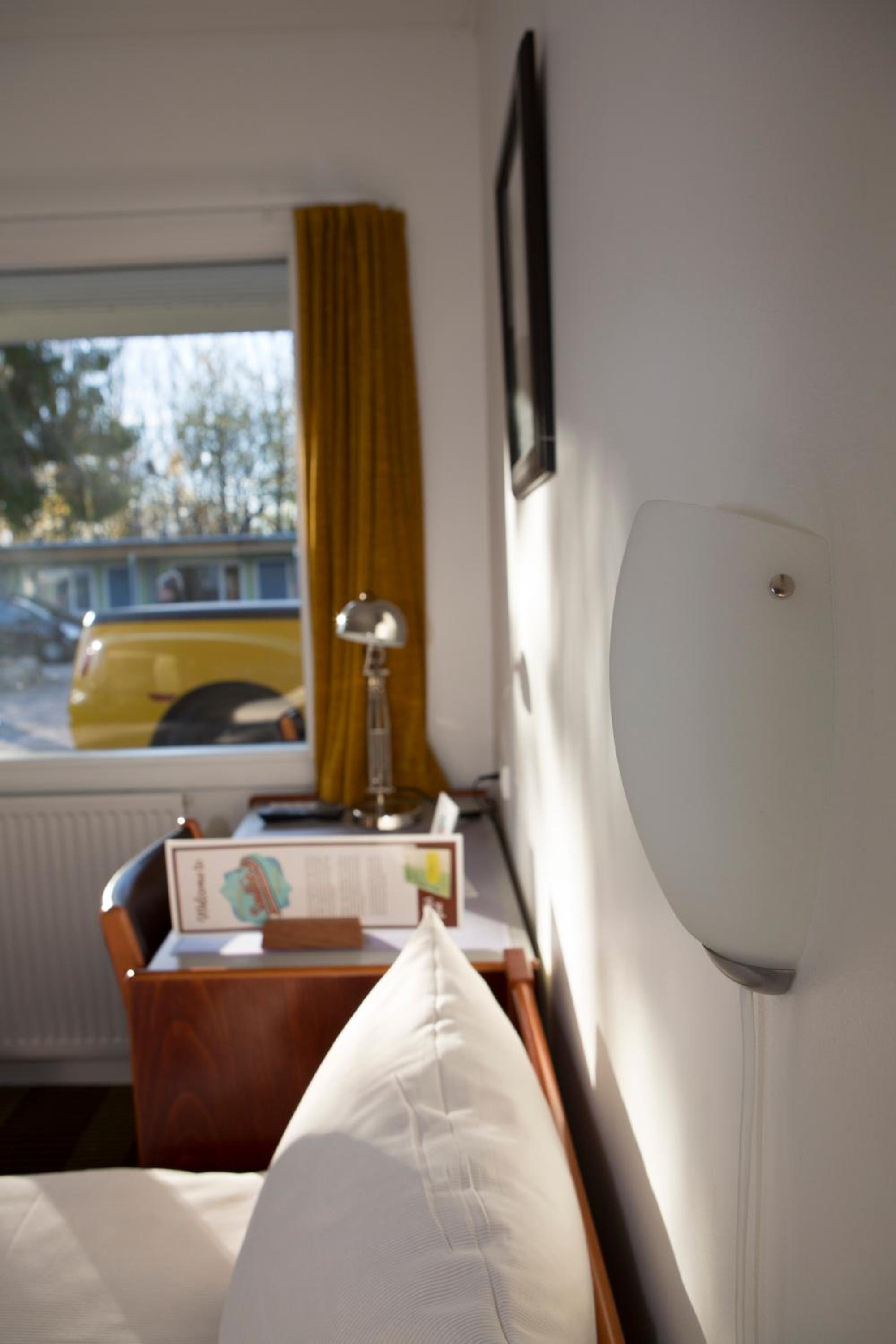 Standard Double or Twin Room - Photo 3