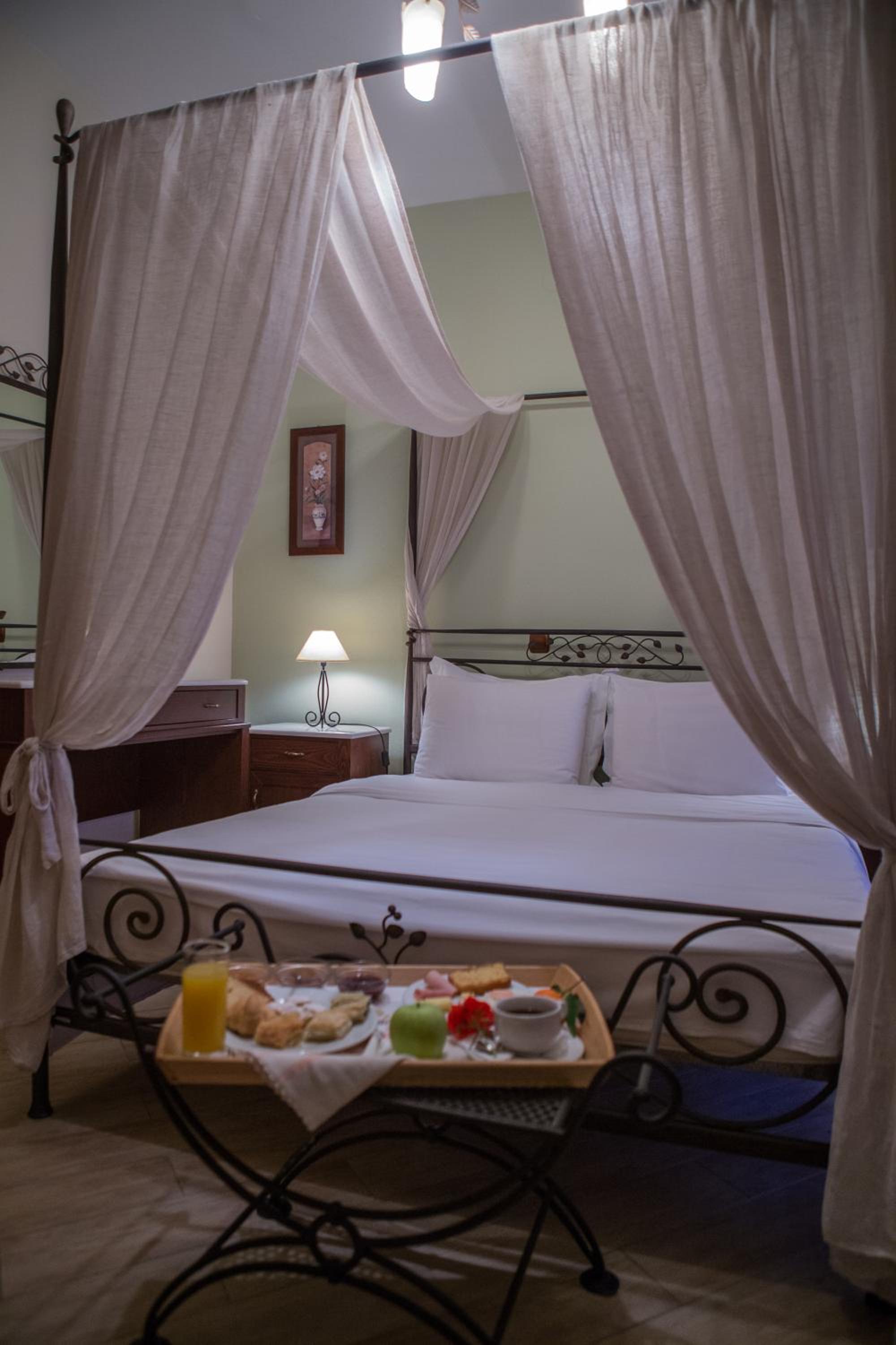 Double or Twin Room photo 2