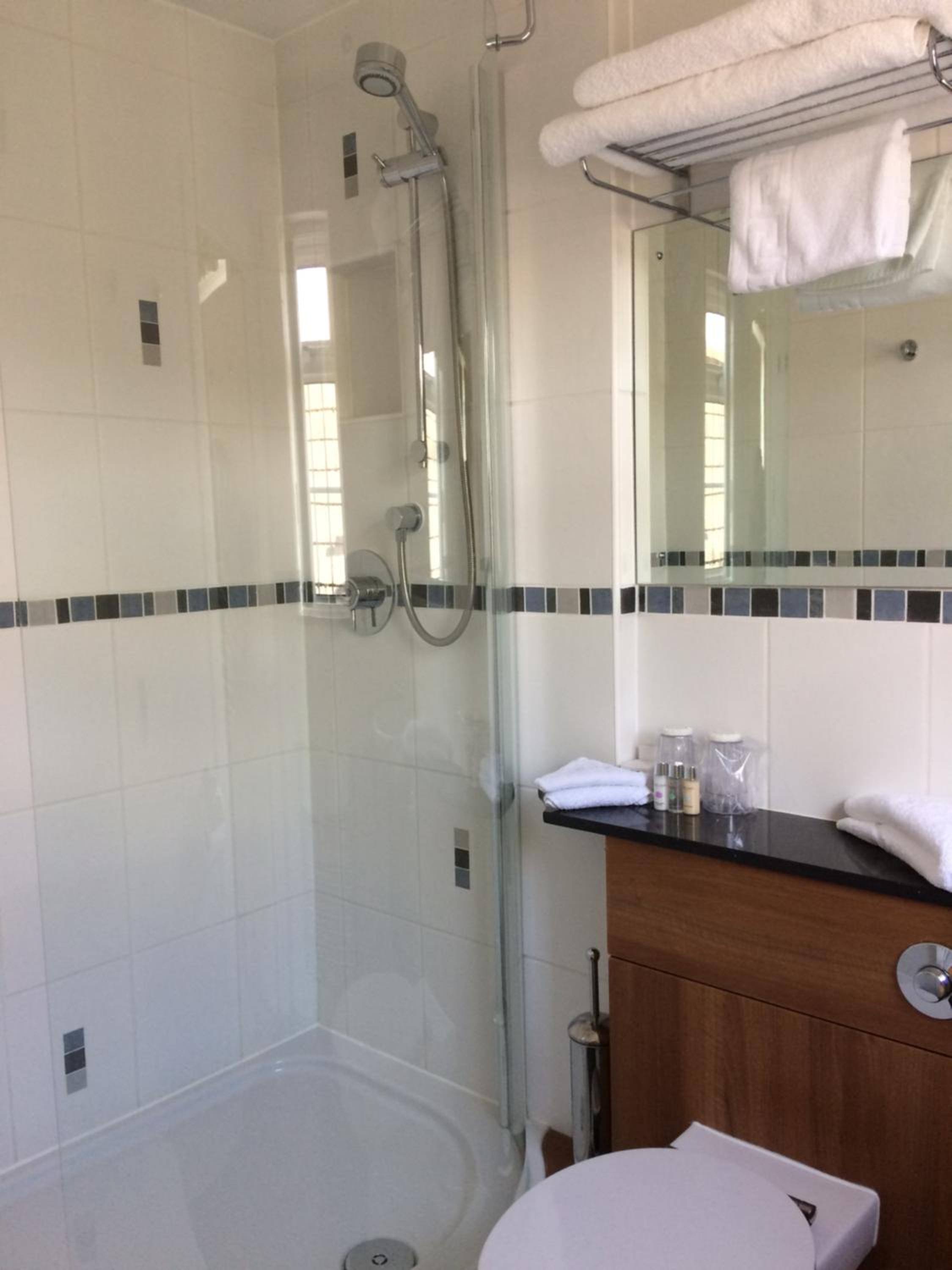 Double or Twin Room with Garden View photo 3