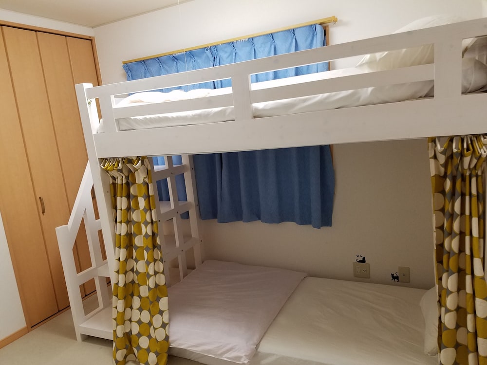 Room (For 3 People) photo 1