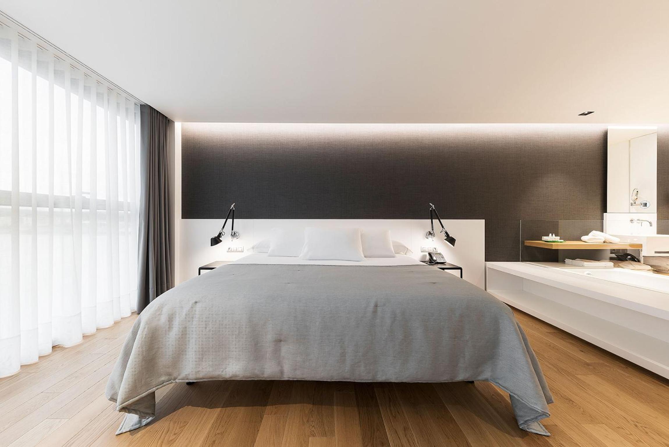 Junior Suite - Photo 1