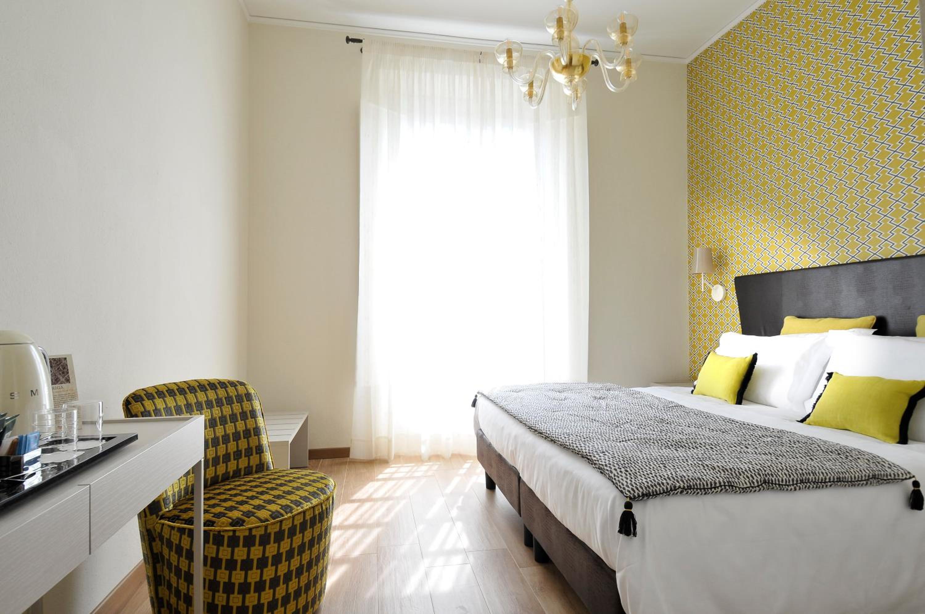 Deluxe Double Room photo 3