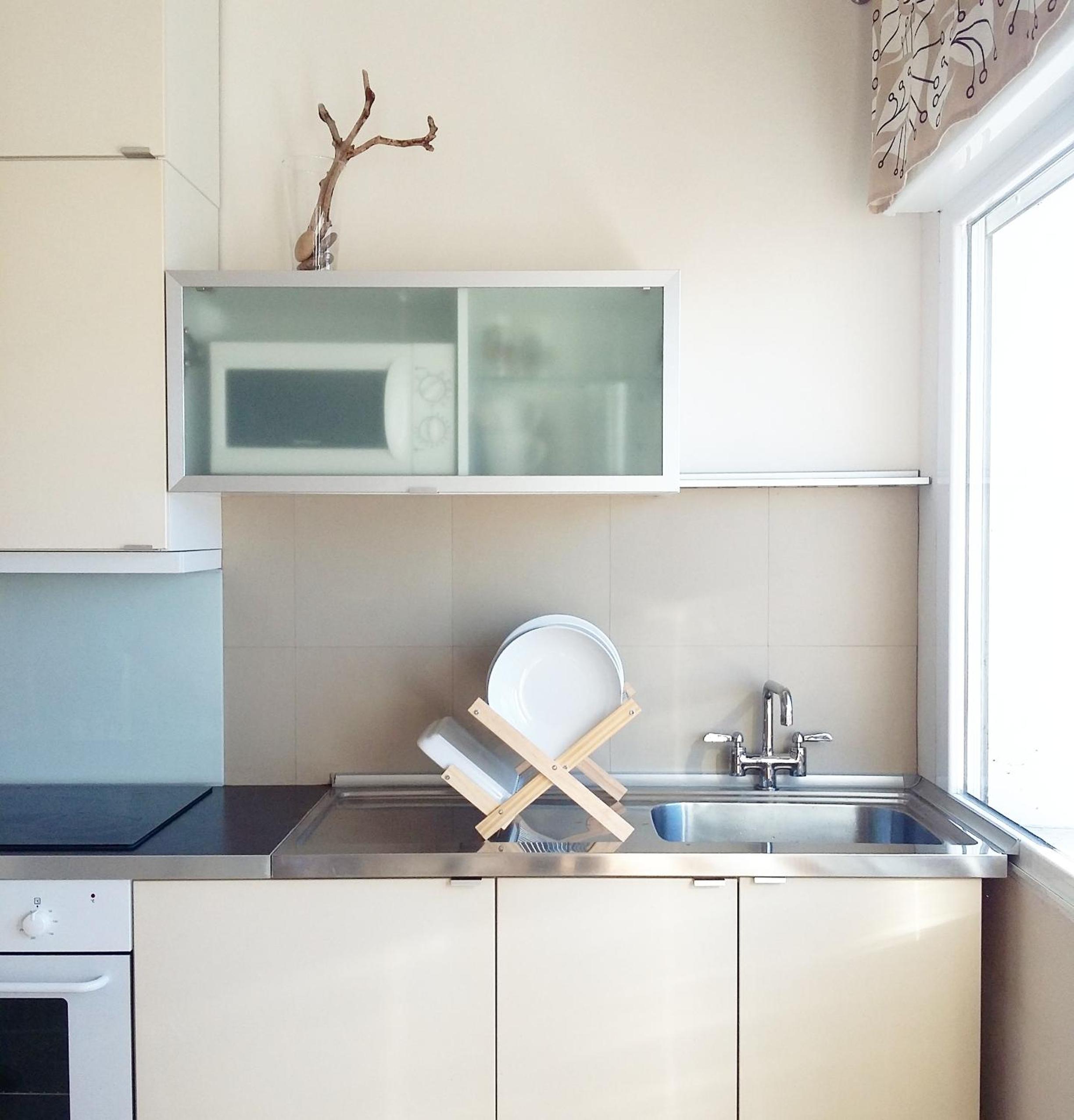 Apartment with Sea View - Photo 10