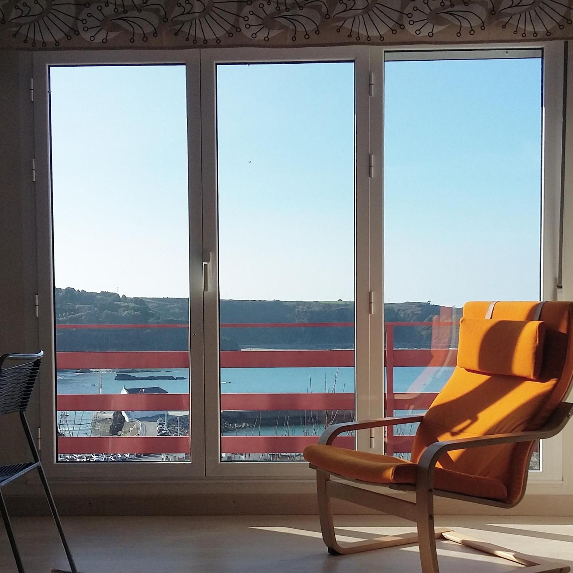 Apartment with Sea View - Photo 2