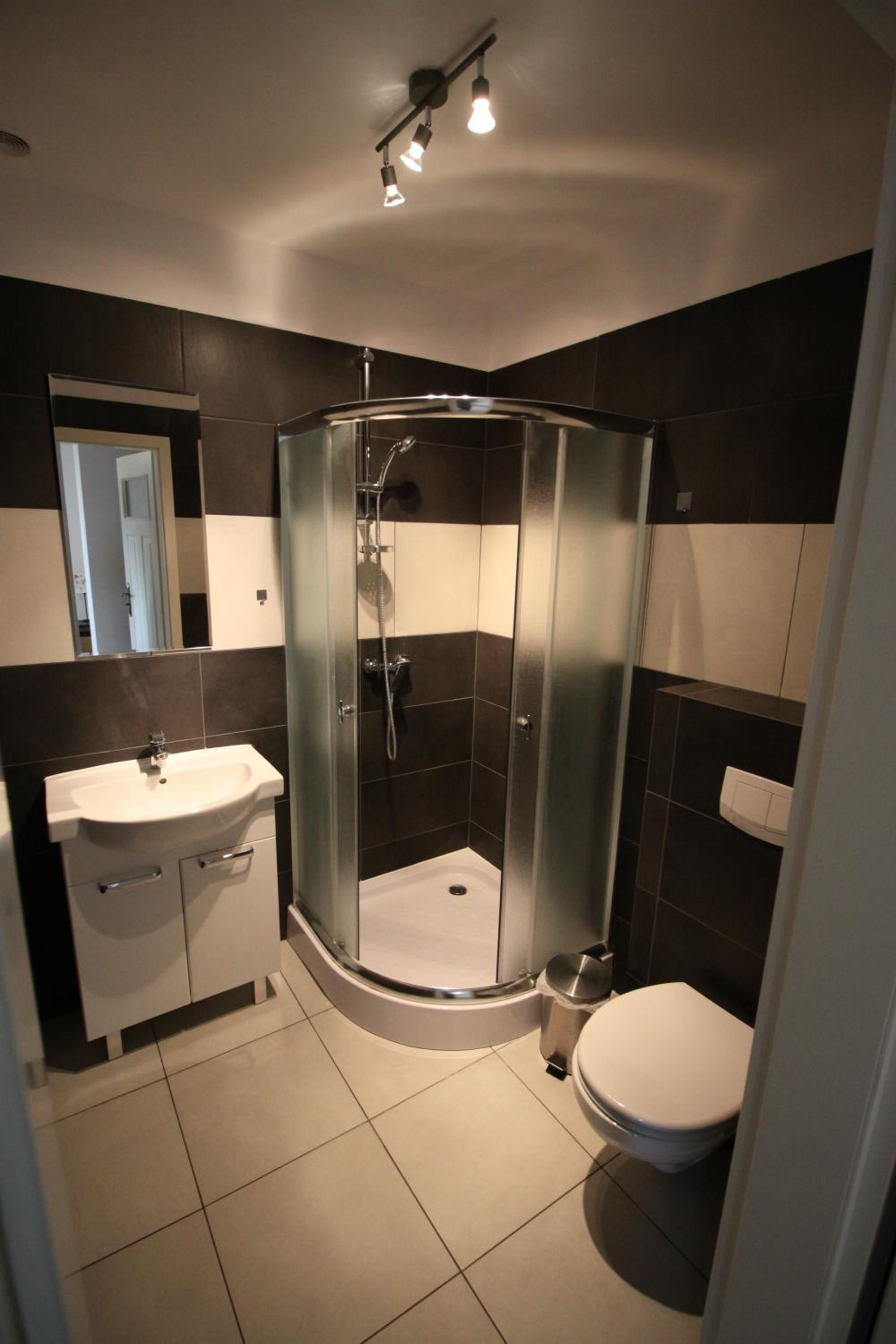 Suite - Photo 2