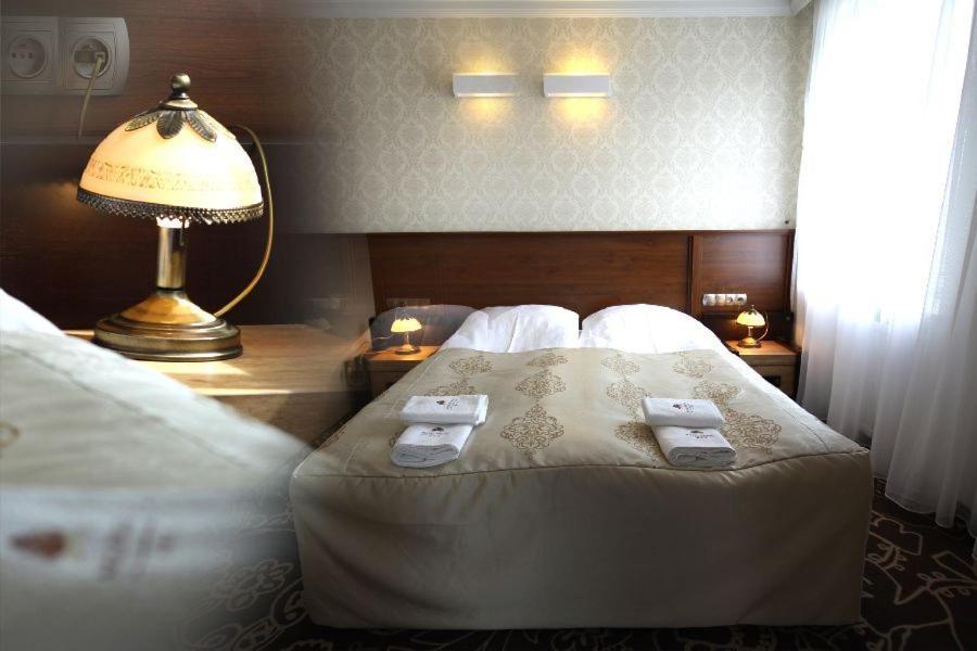 Standard Double Room - Photo 3
