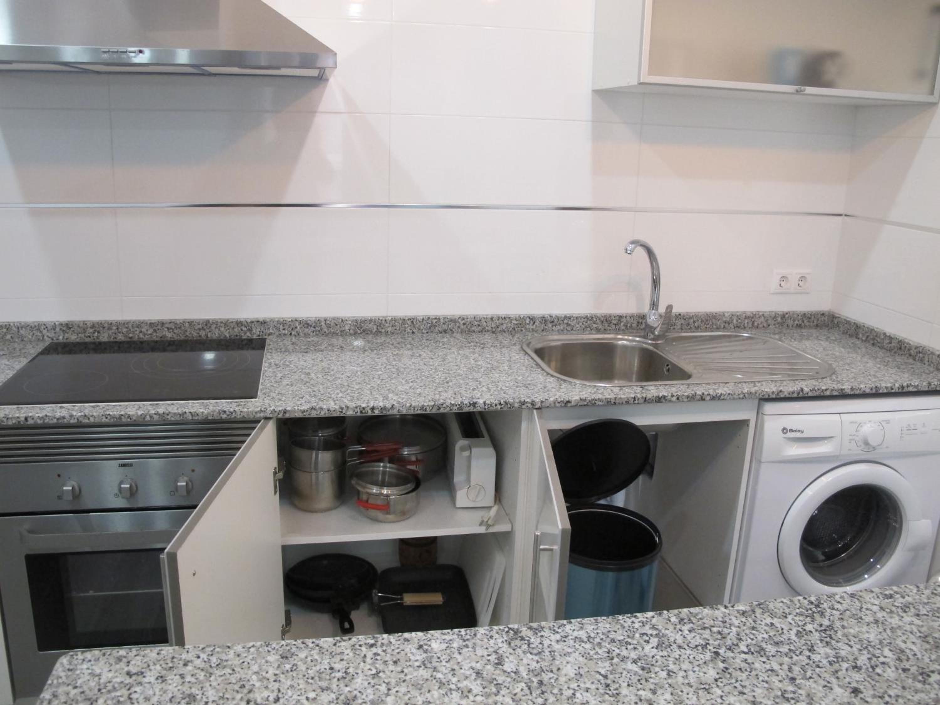 Three-Bedroom Apartment - Photo 14