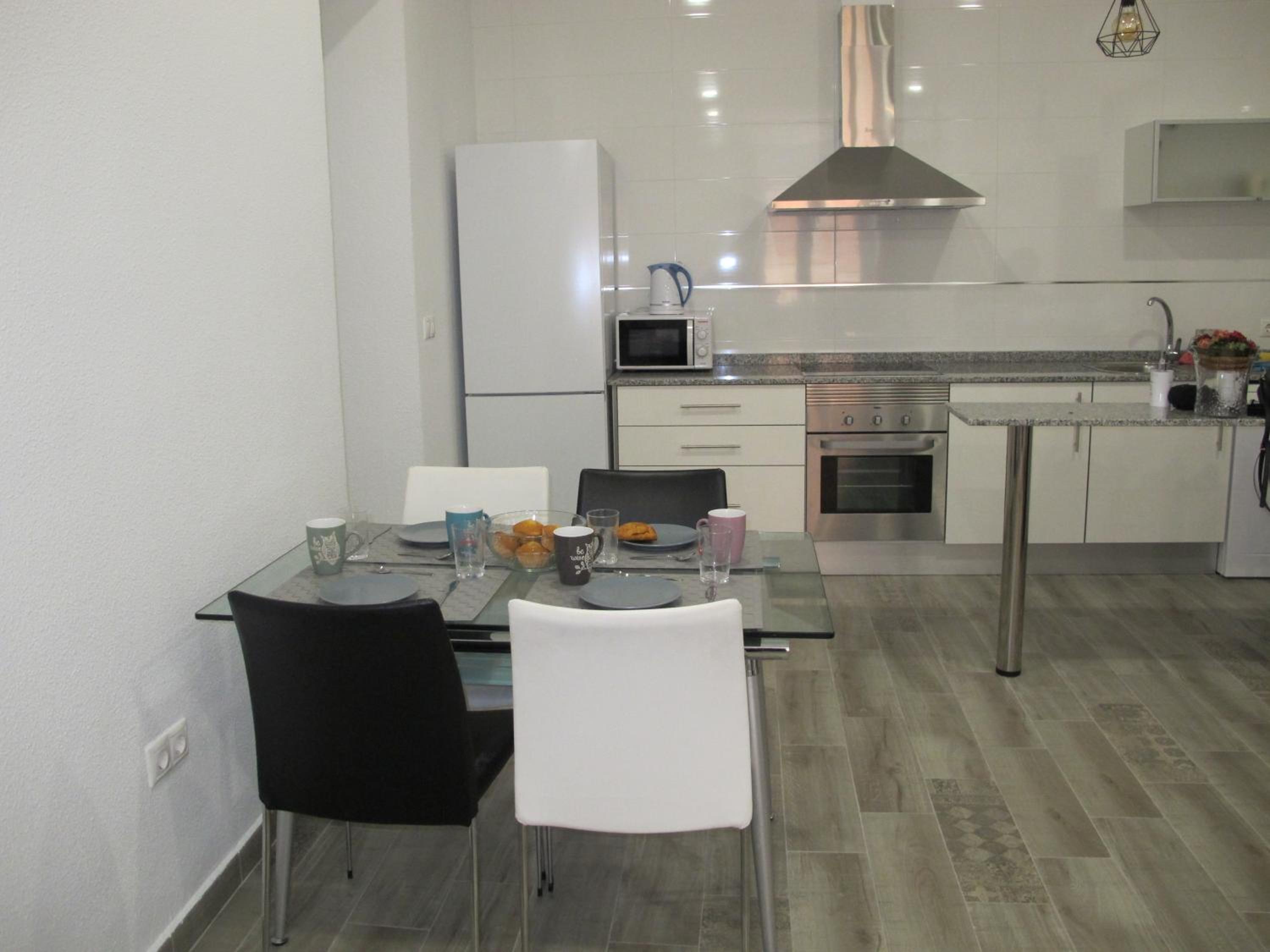 Three-Bedroom Apartment - Photo 5