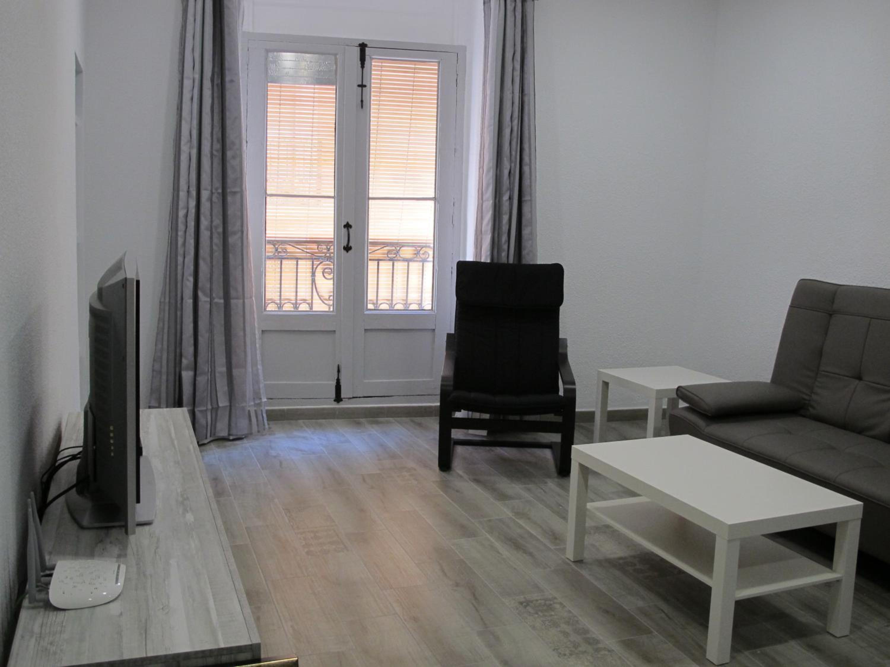 Three-Bedroom Apartment - Photo 49