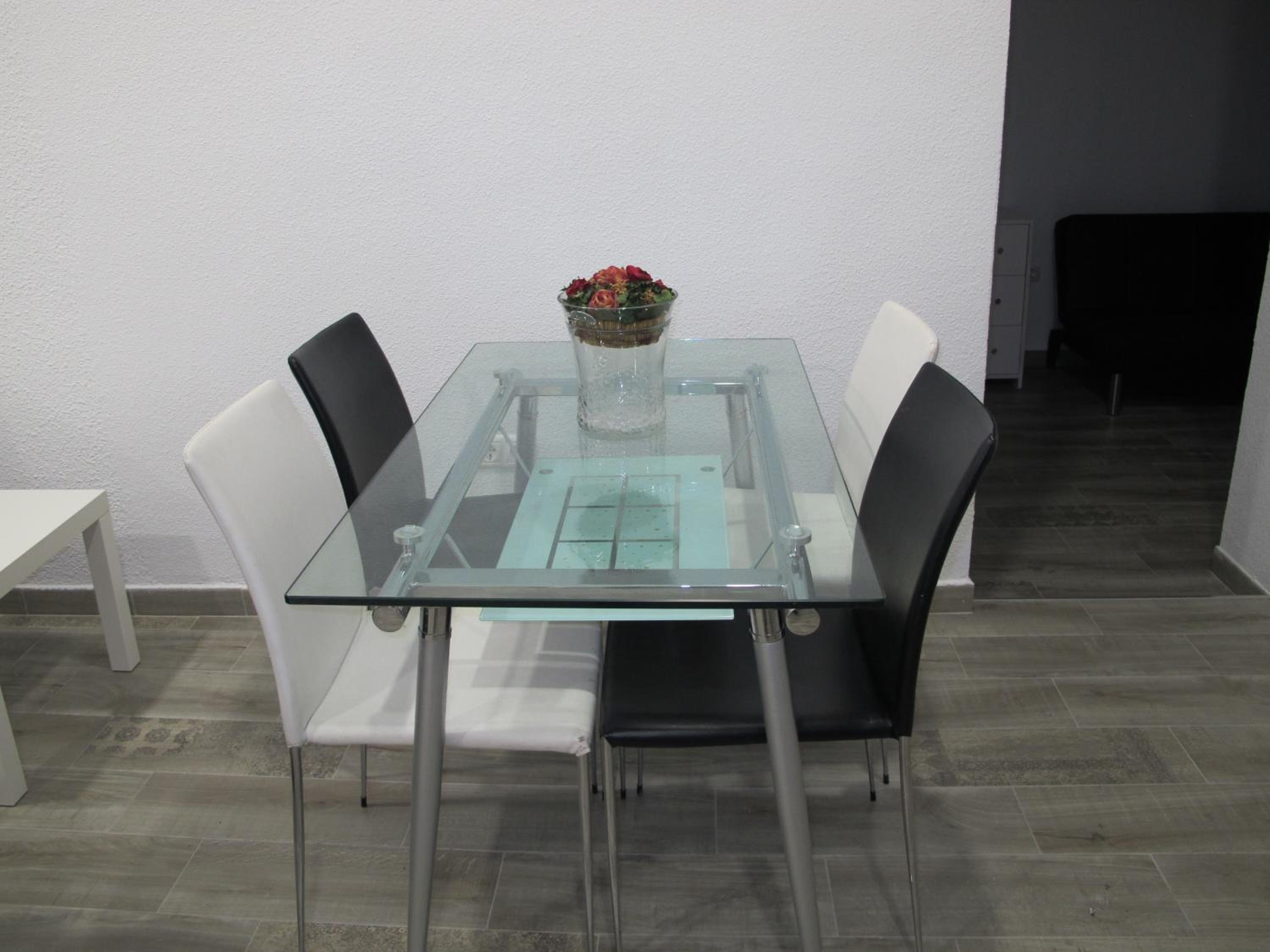 Three-Bedroom Apartment - Photo 46