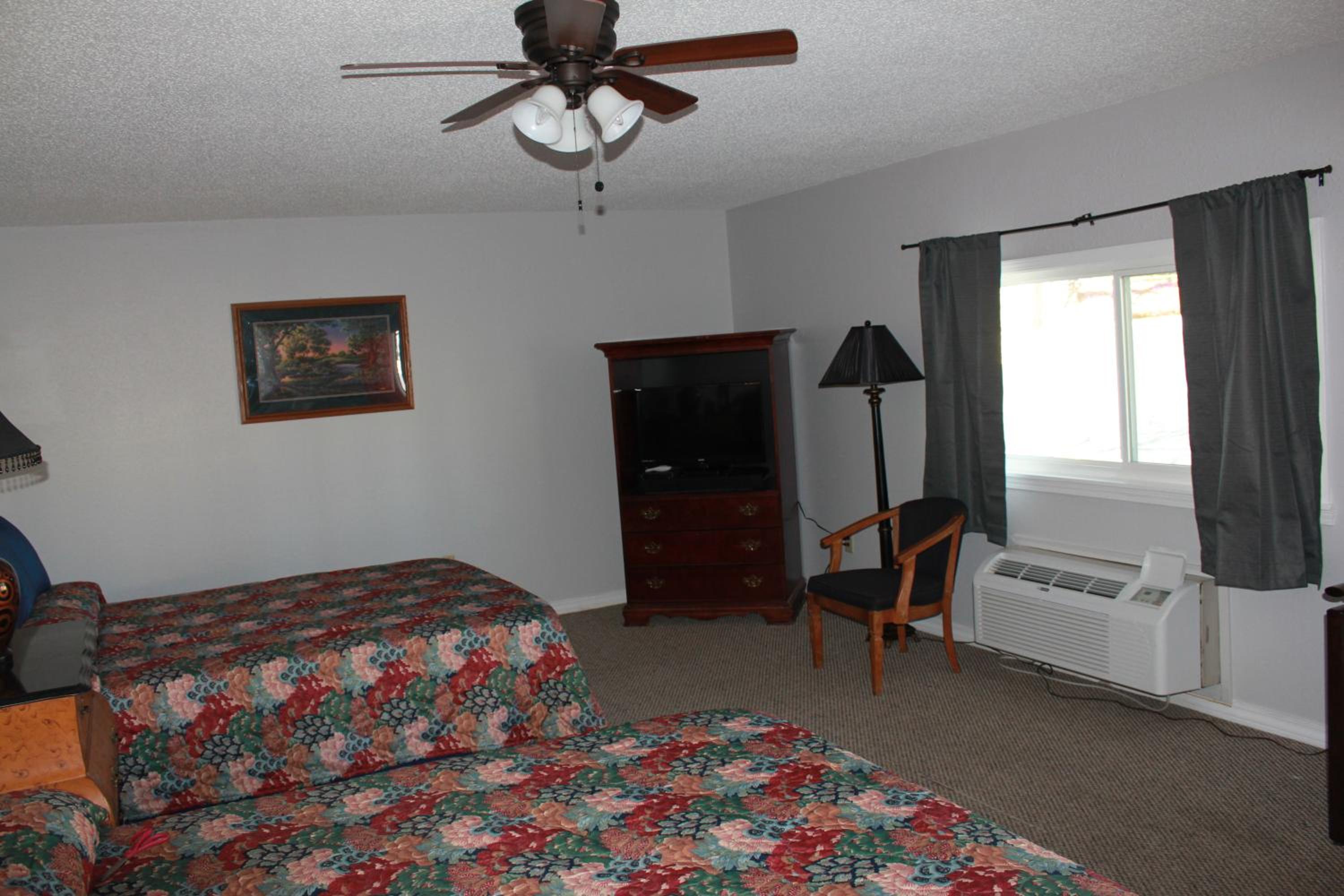Deluxe Double Room - Photo 16