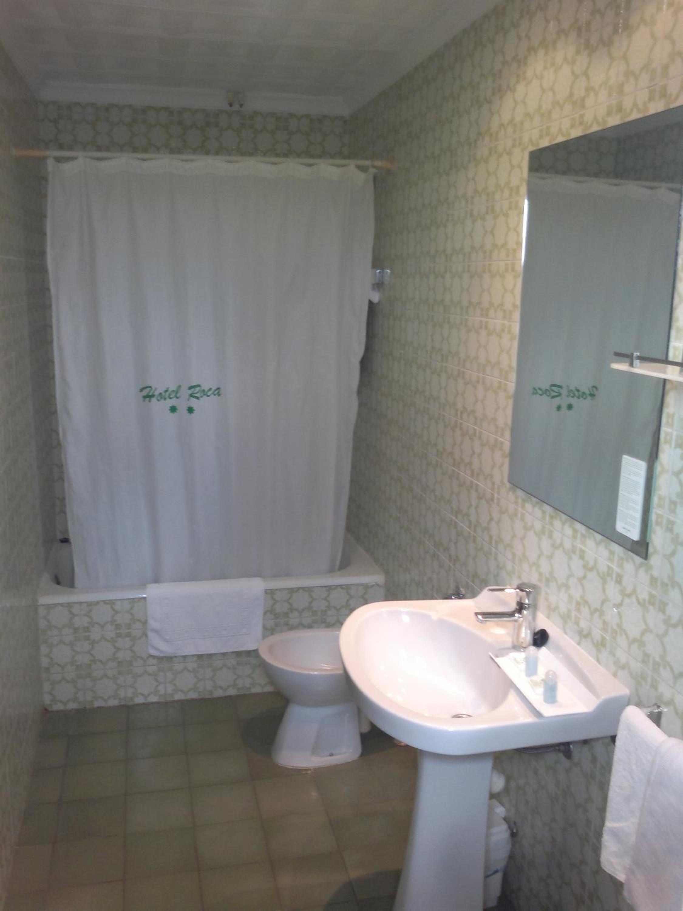 Single Room with Parking photo 2