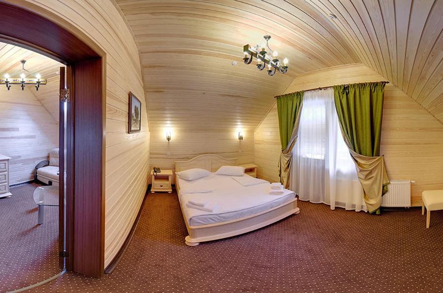 Suite photo 1
