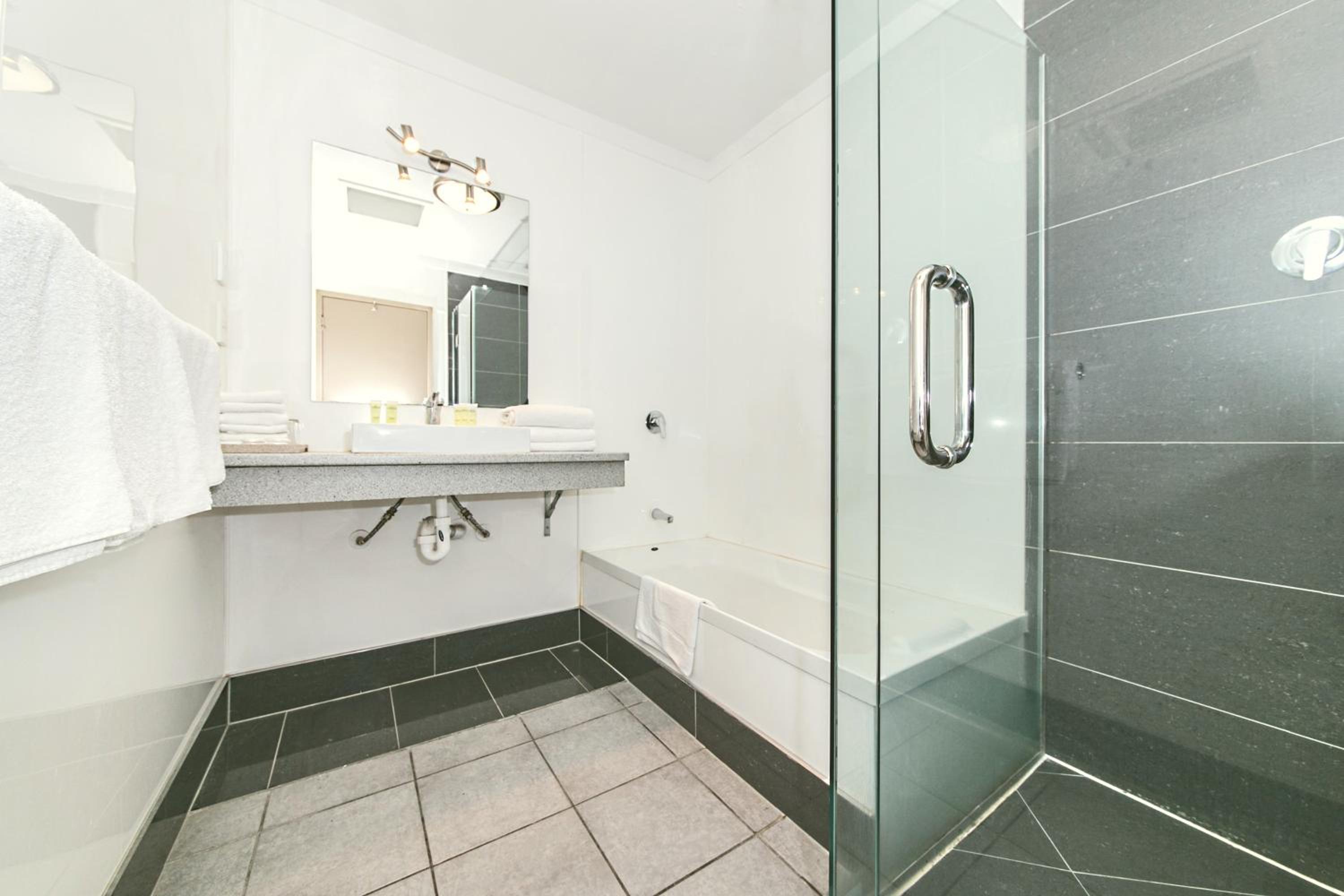 Triple Room - Photo 6