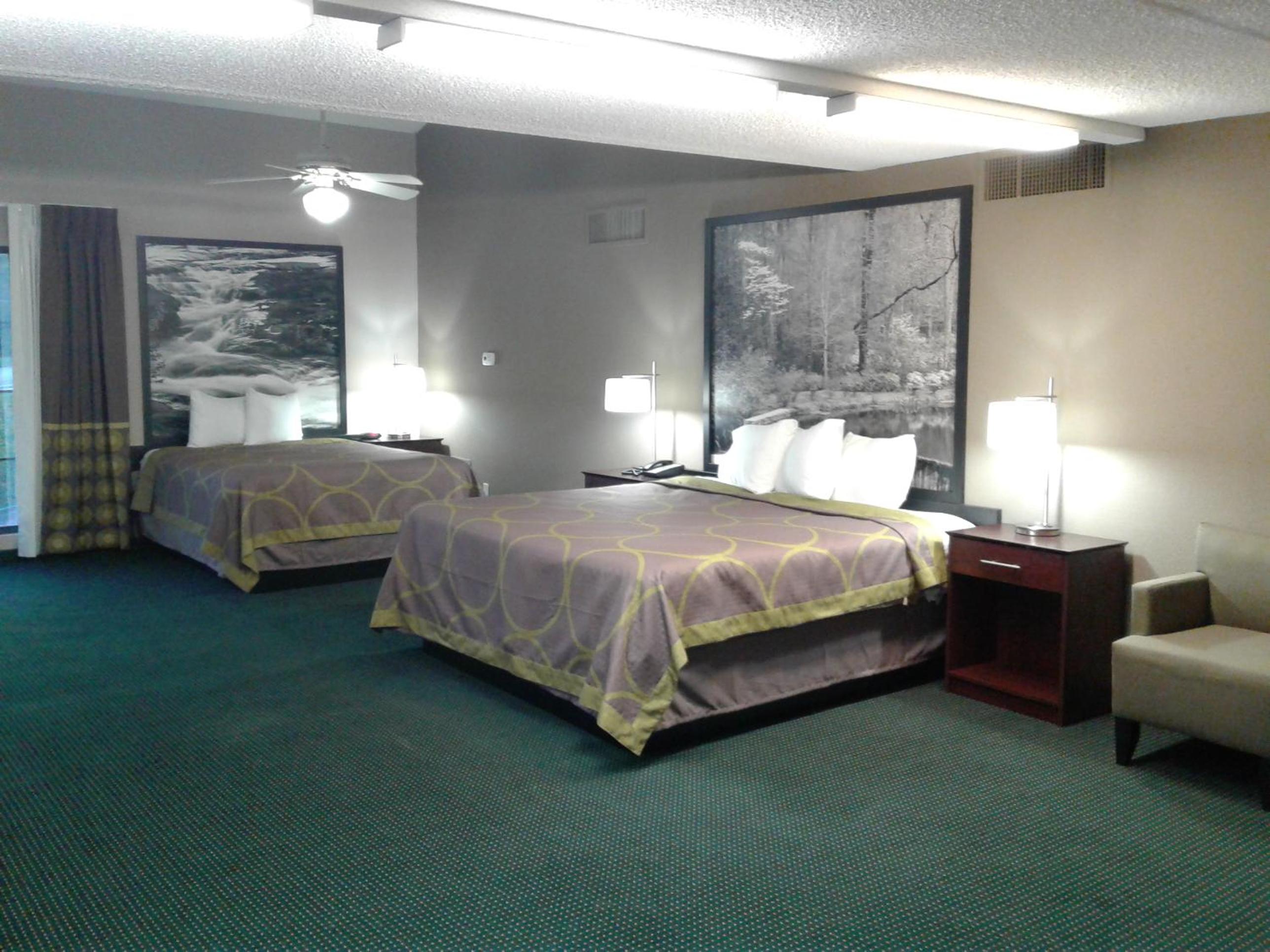 King/Queen Studio Suite - Non-Smoking - Photo 3
