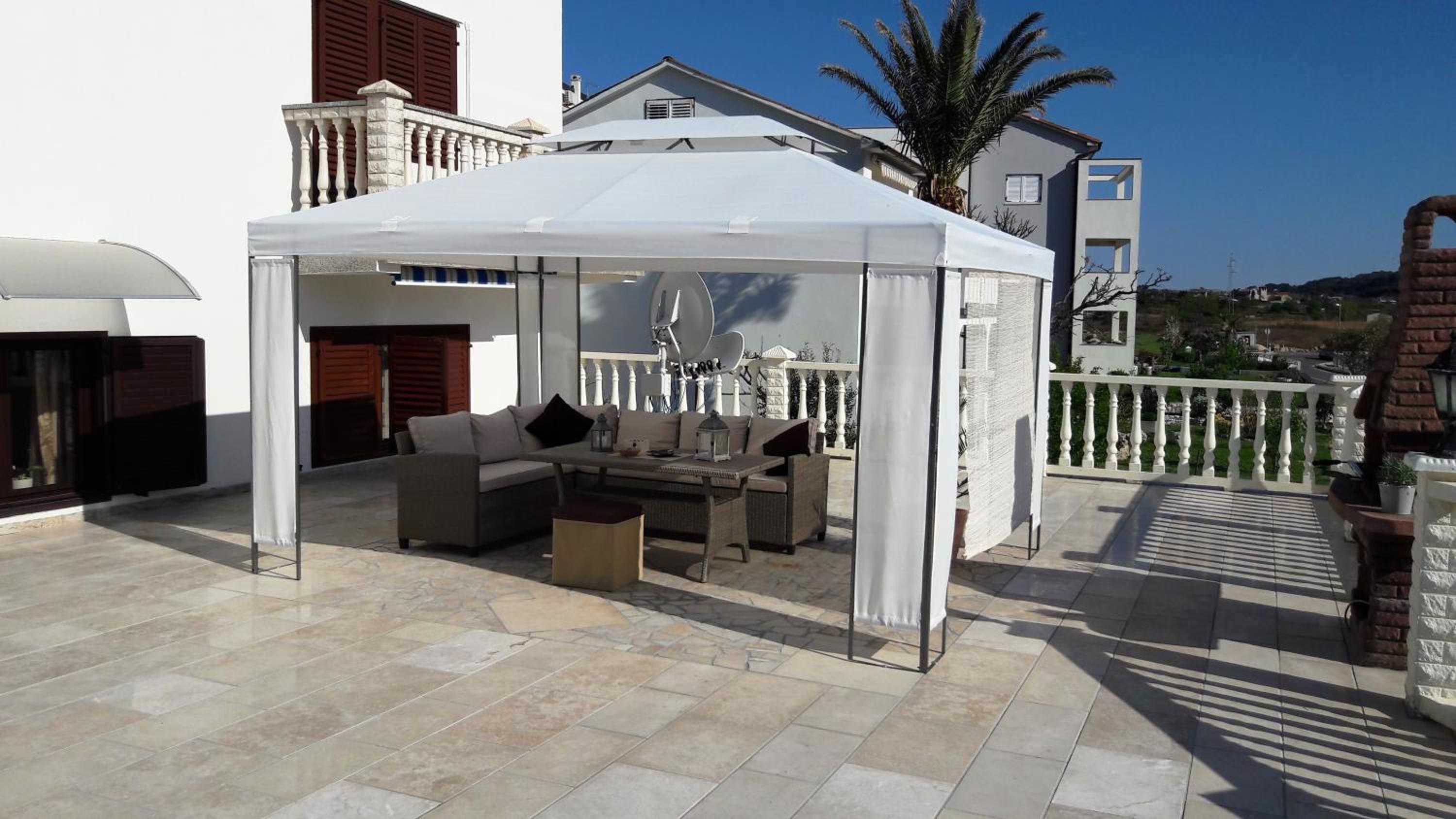 Apartment with Sea View photo 2