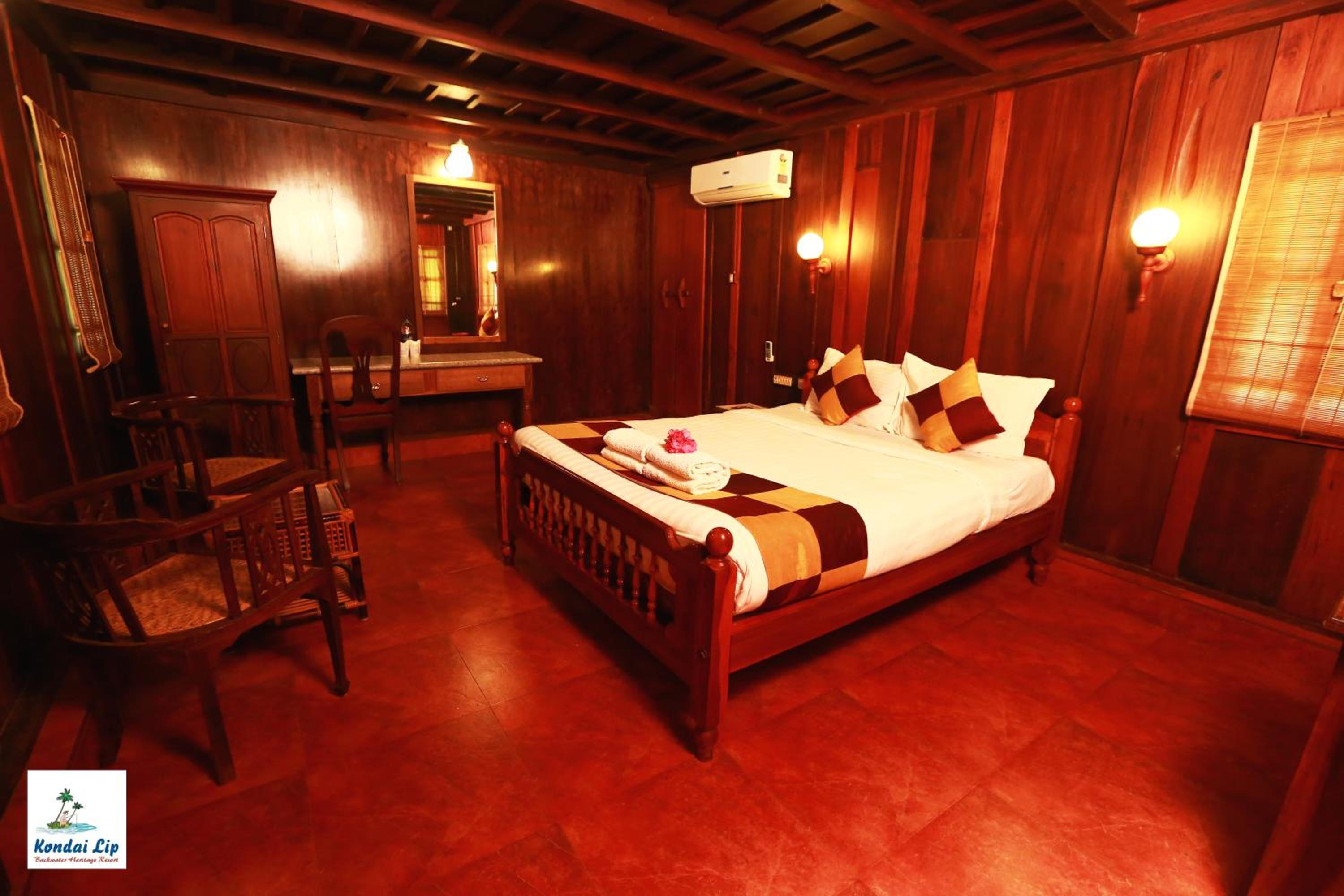 Deluxe Room - Photo 3