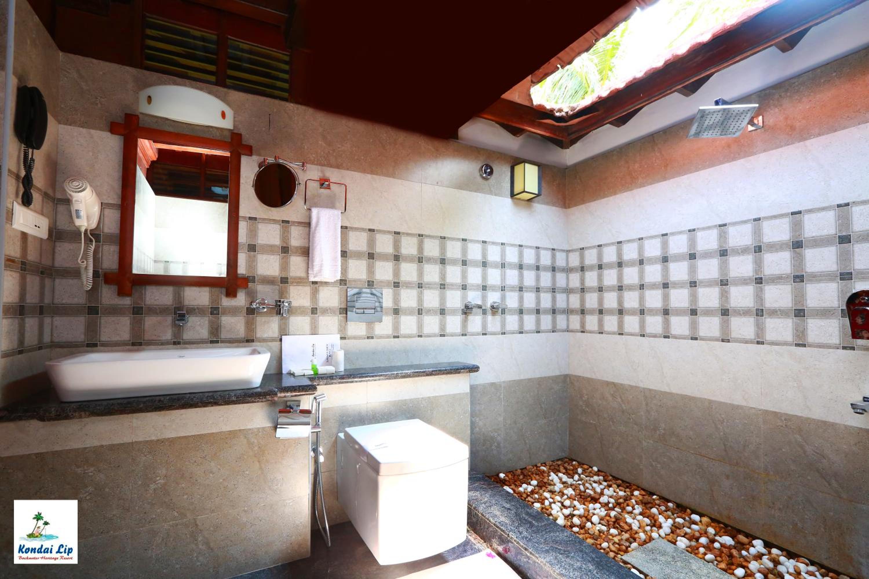 Super Deluxe Cottage - Photo 6