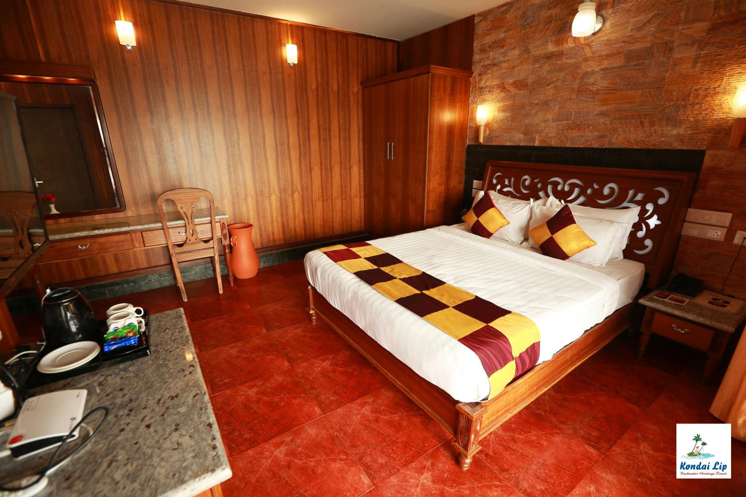Super Deluxe Room - Photo 9