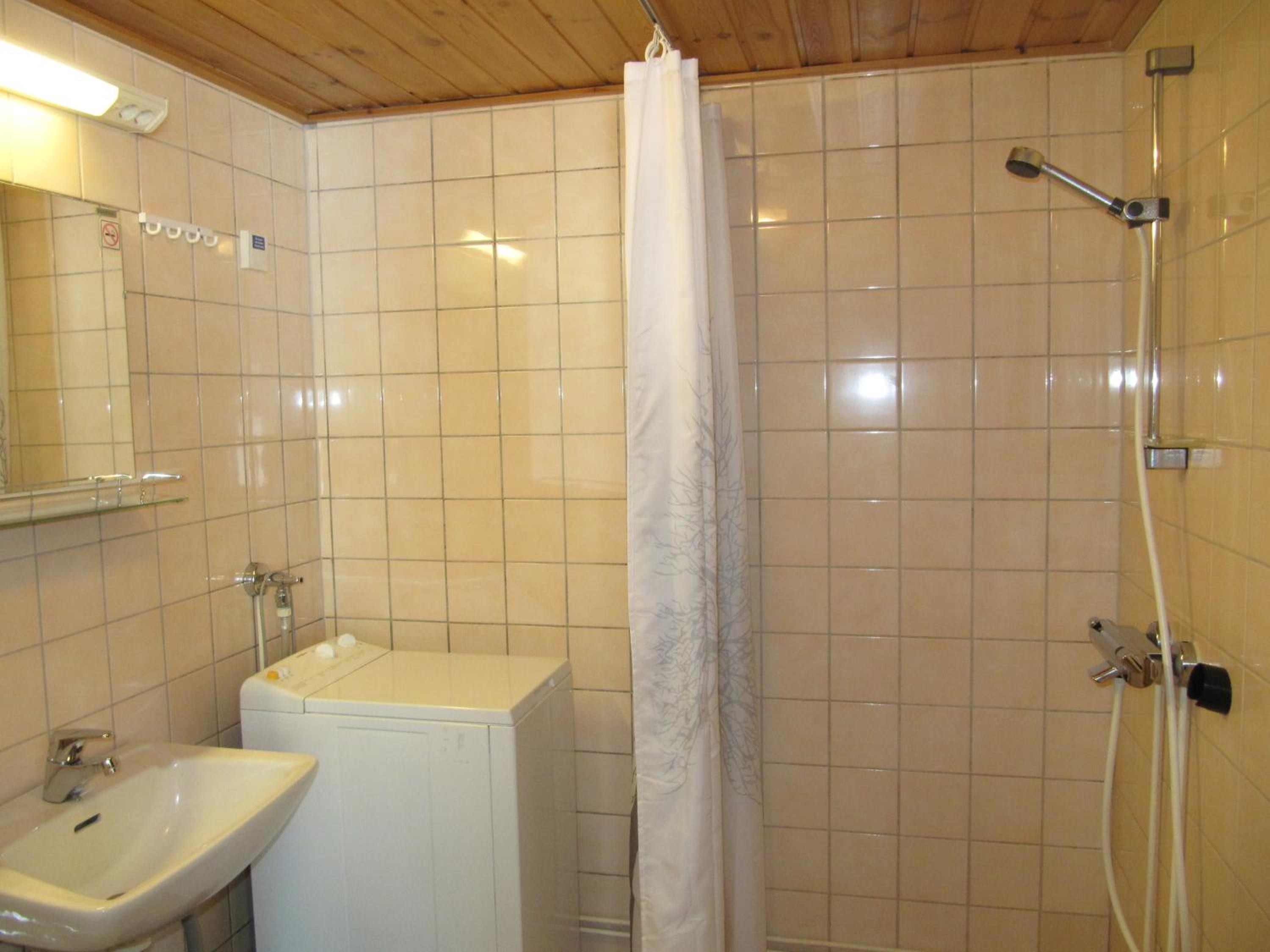 Studio Apartment - Photo 7