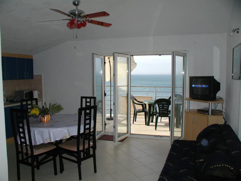 Apartment with Sea View photo 3