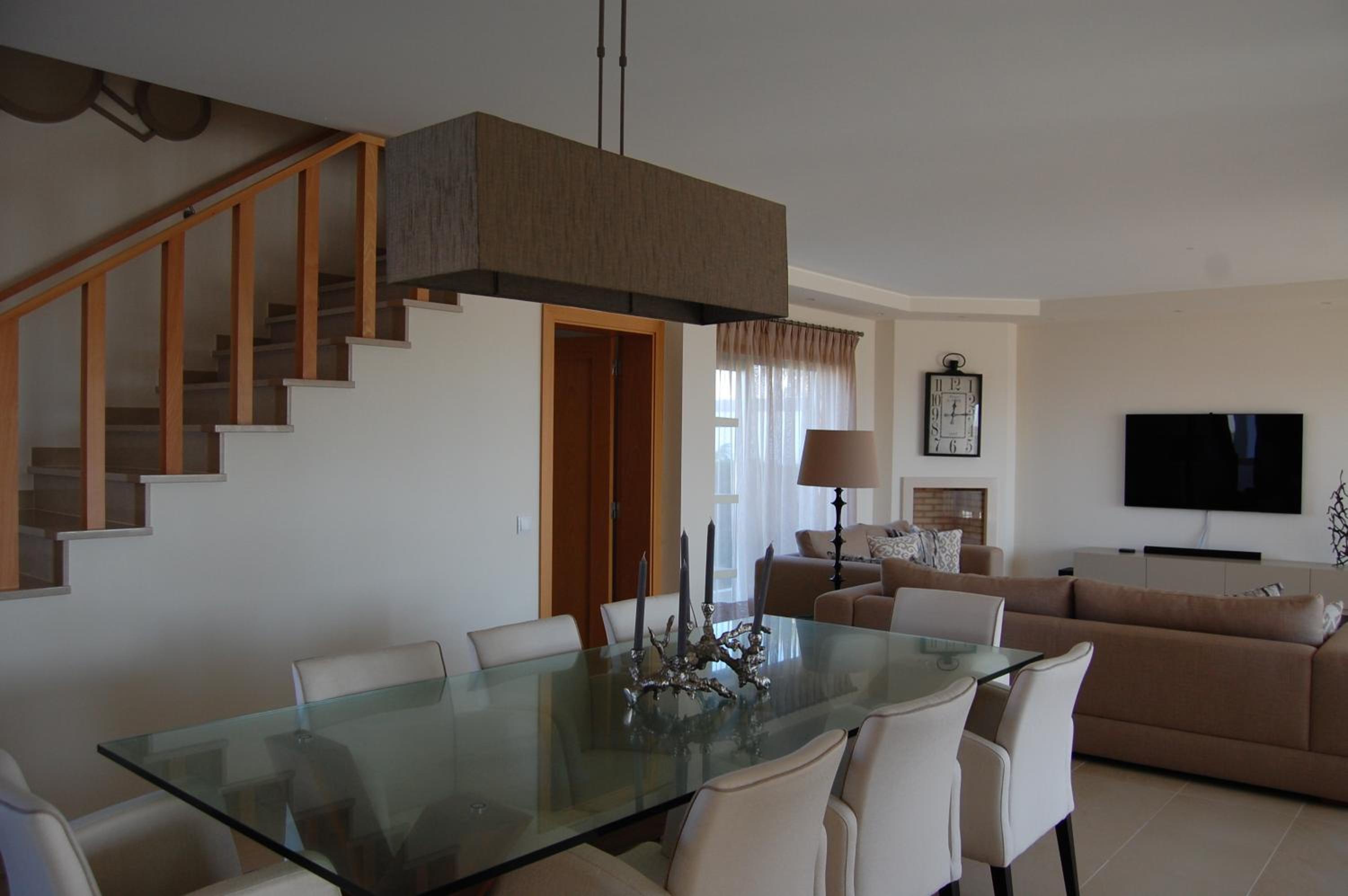 Casa con 4 camere da letto