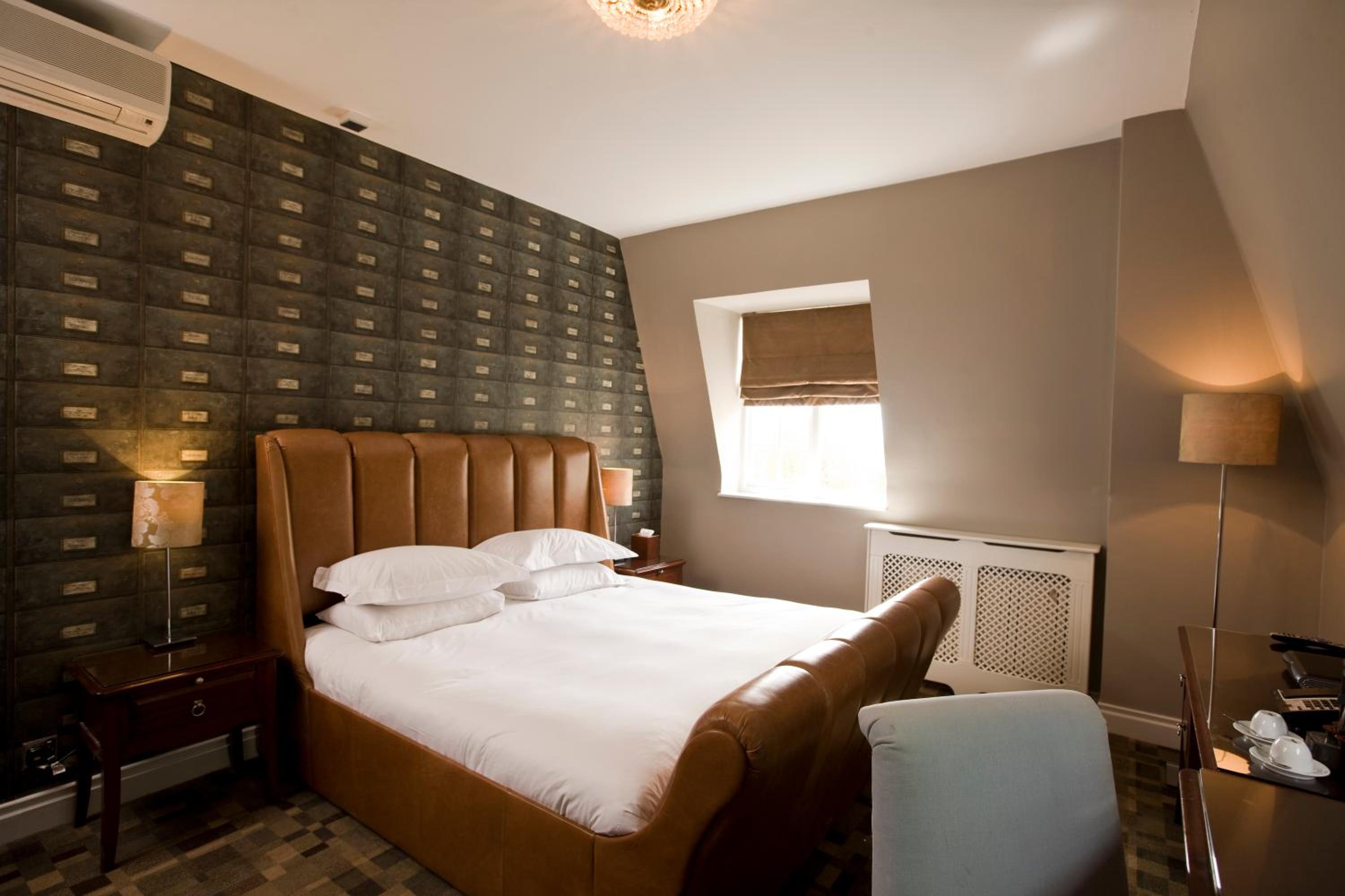 Classic Double Room with Park View photo 1