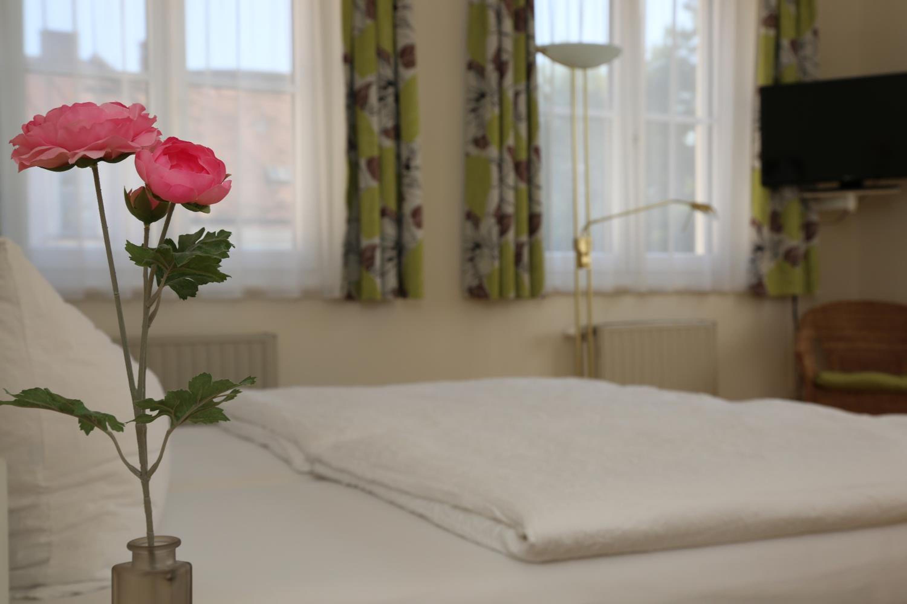 Double Room - Photo 2
