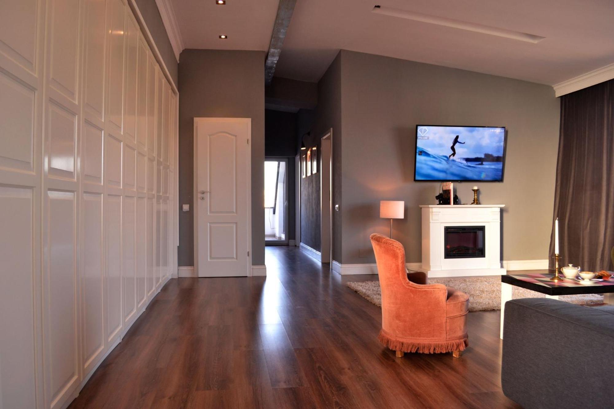Penthouse Apartment