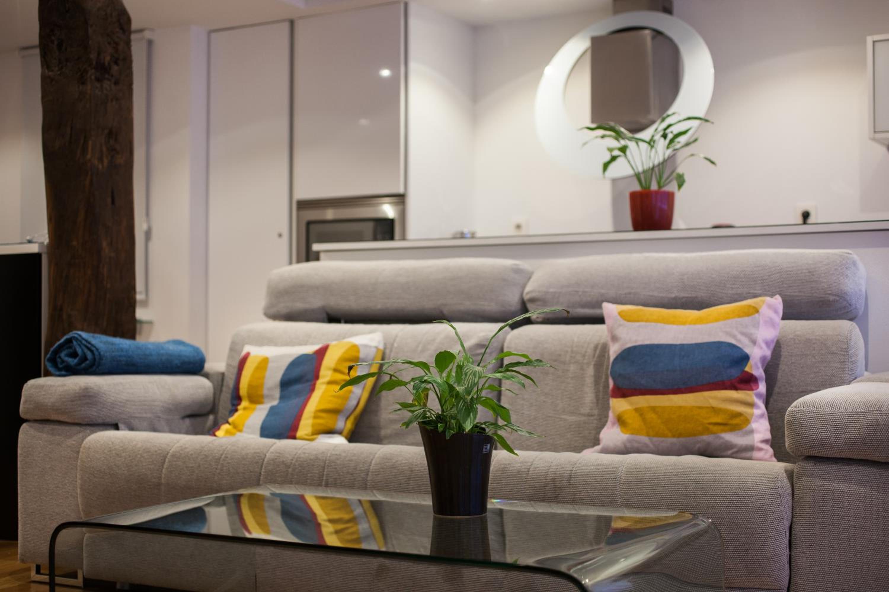 Superior One-Bedroom Apartment - Calle Hernan N*9 - Photo 14