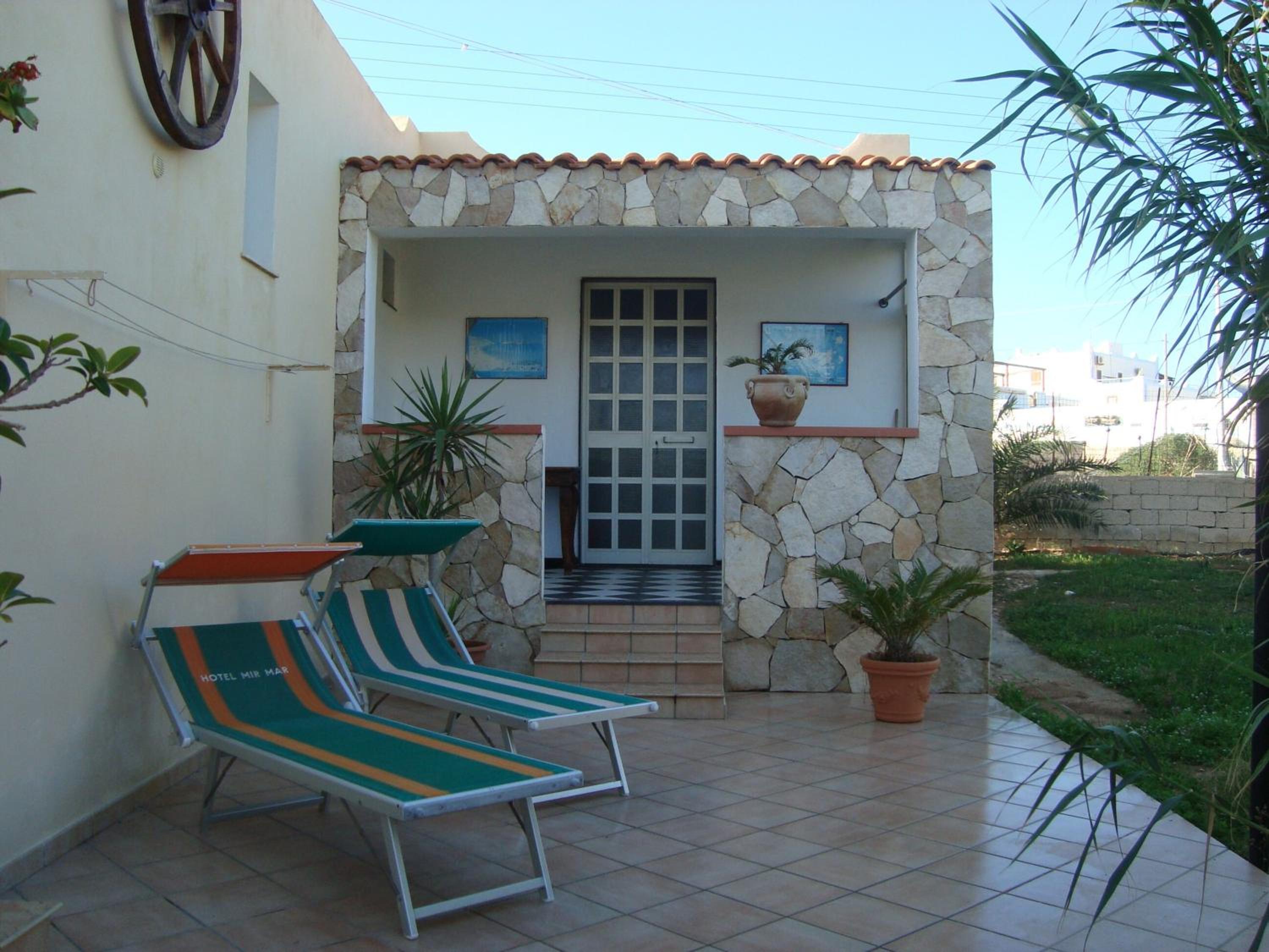 Two-Bedroom House photo 3