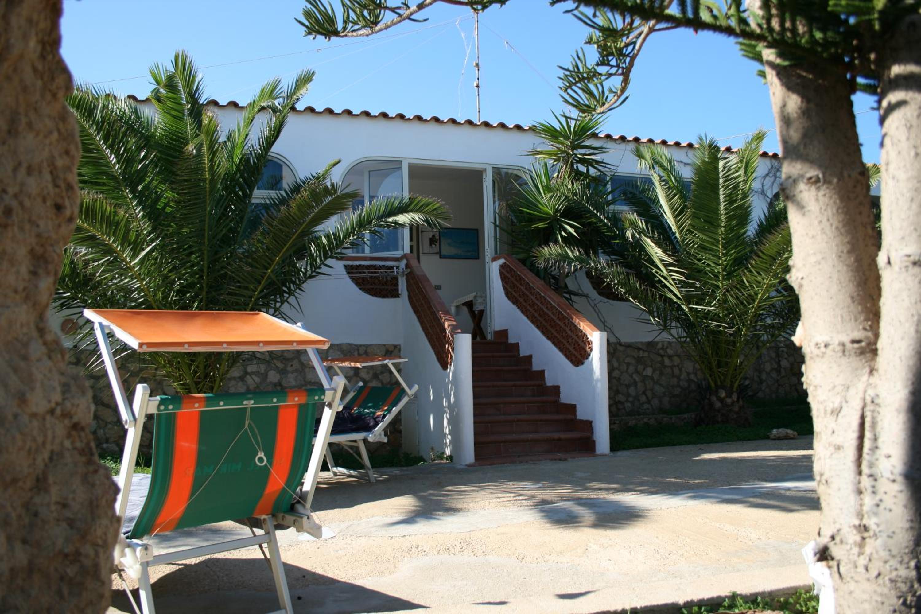 One-Bedroom House photo 3
