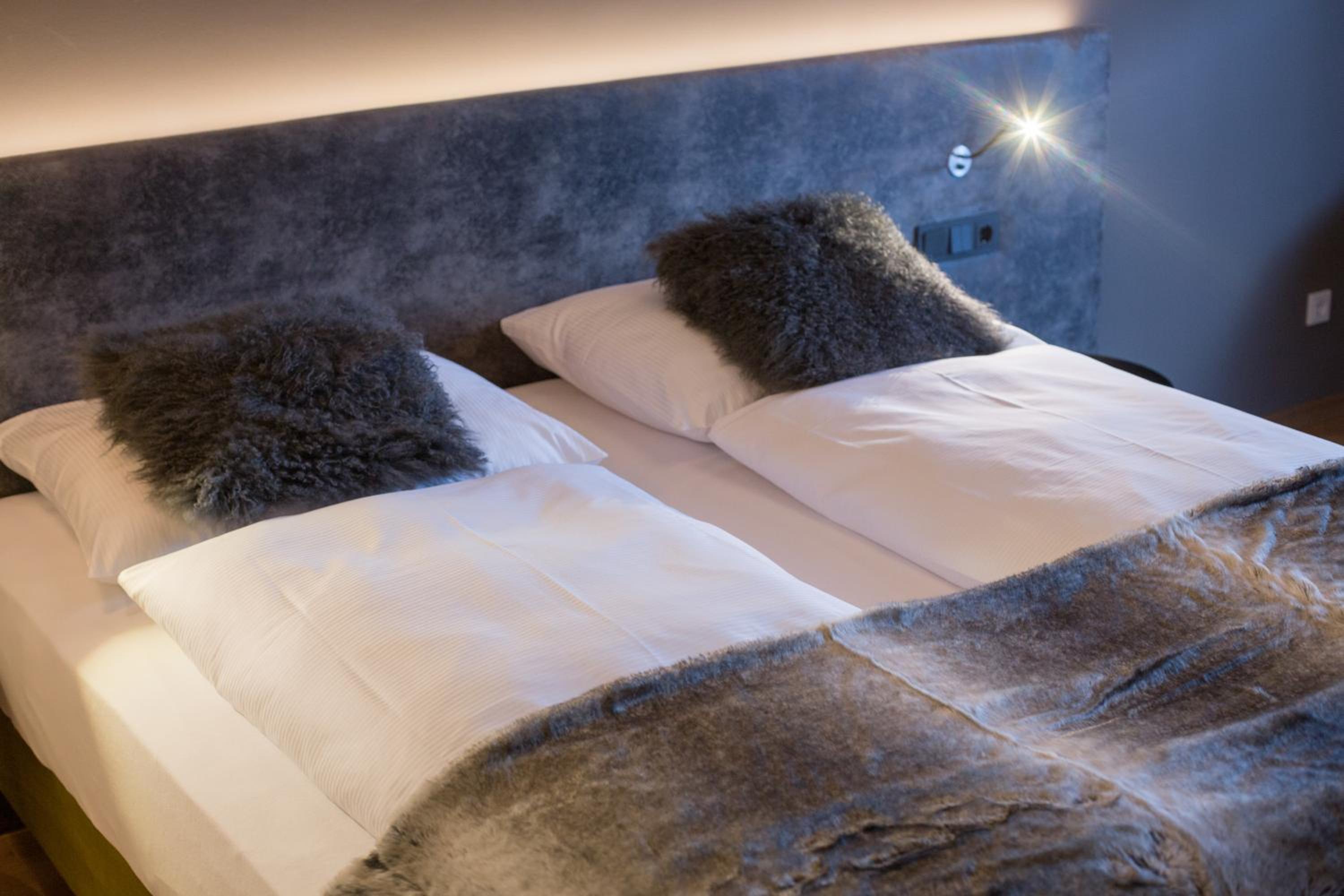 Deluxe Double Room with Spa Bath  photo 1