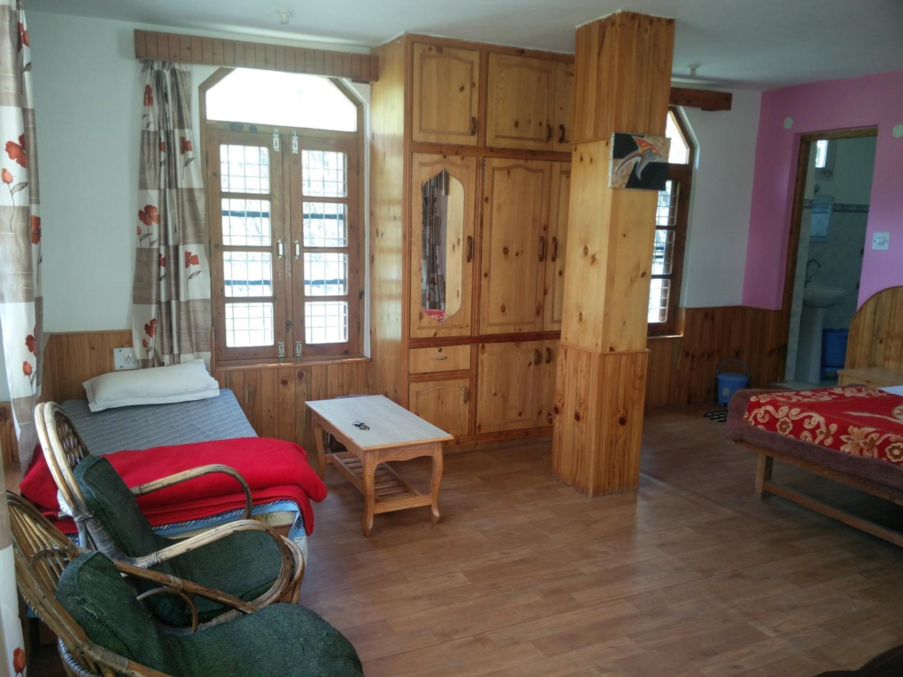 Triple Room with Private Bathroom - Photo 1