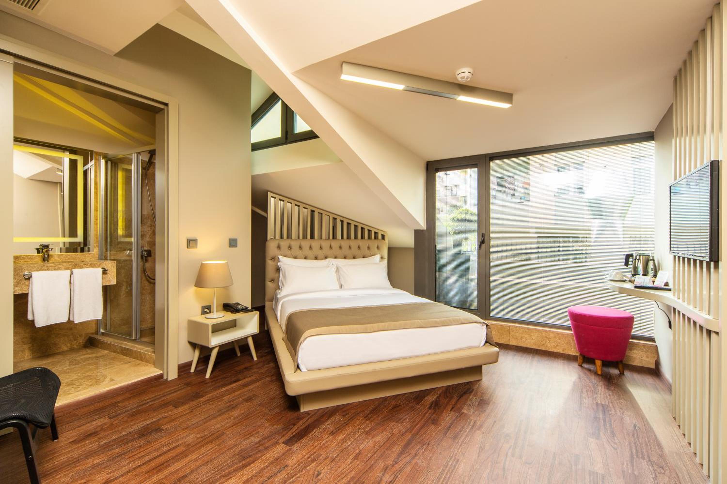 Double Room with Balcony photo 2
