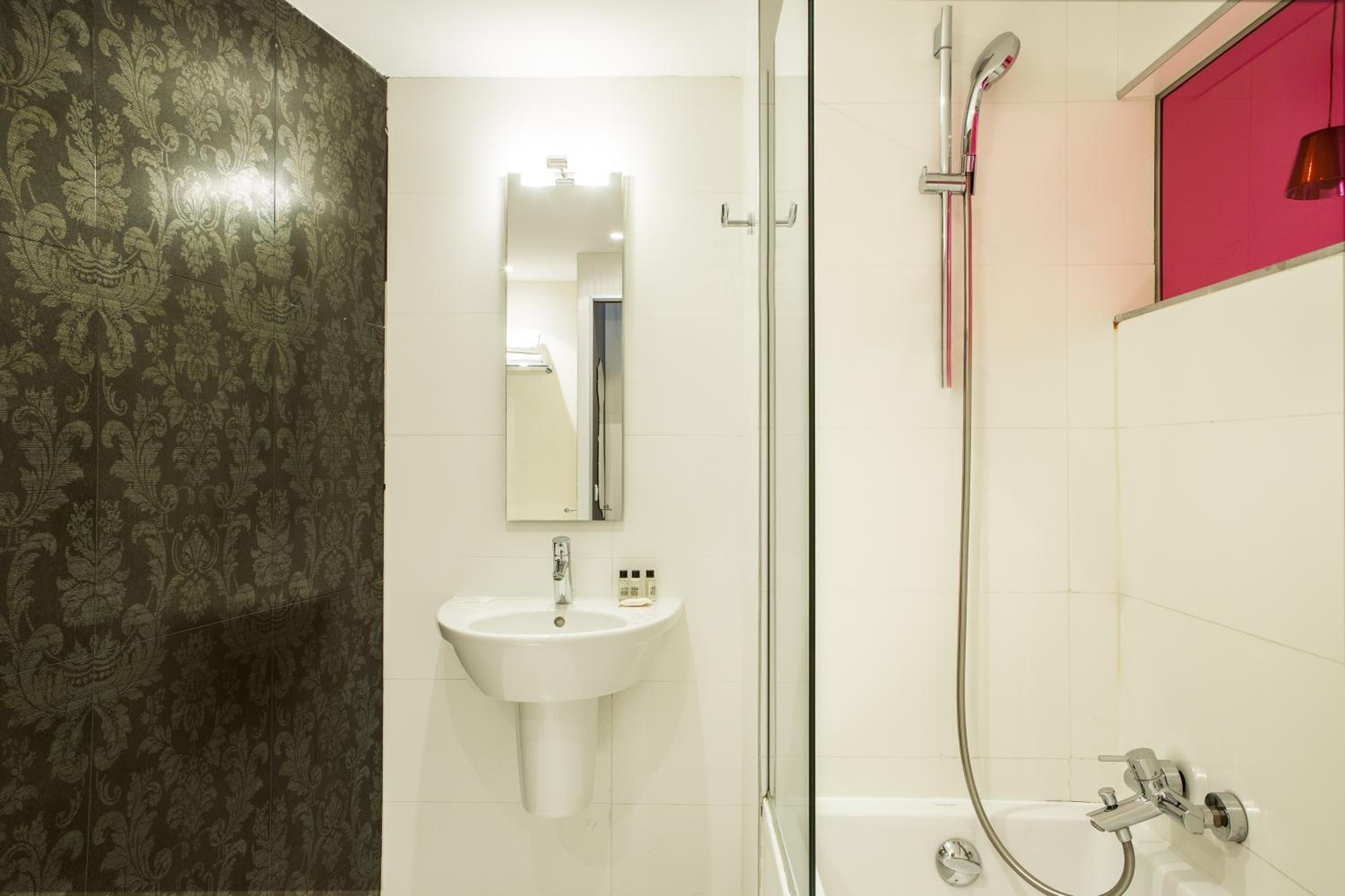 Executive Room photo 2