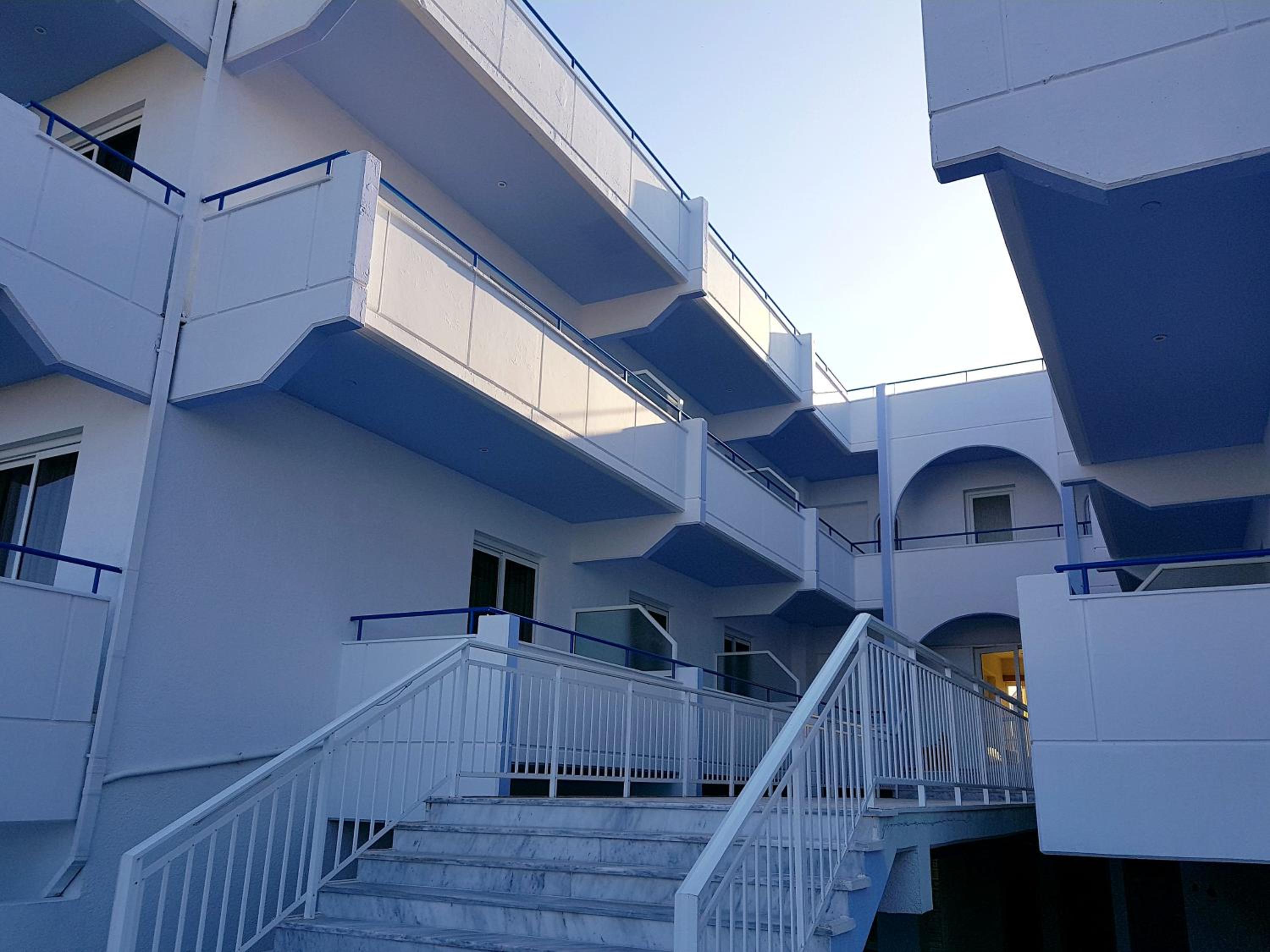 Studio With Balcony photo 2