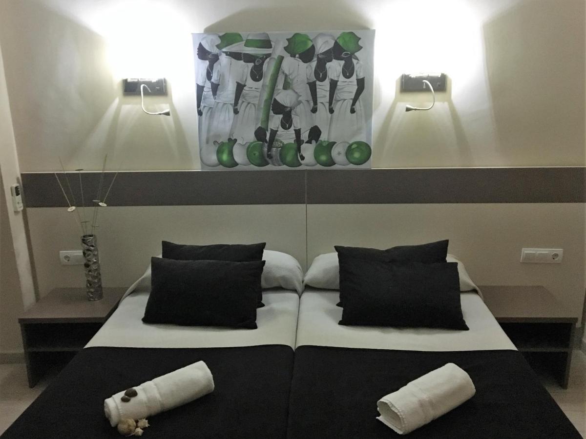 Double or Twin Room photo 2