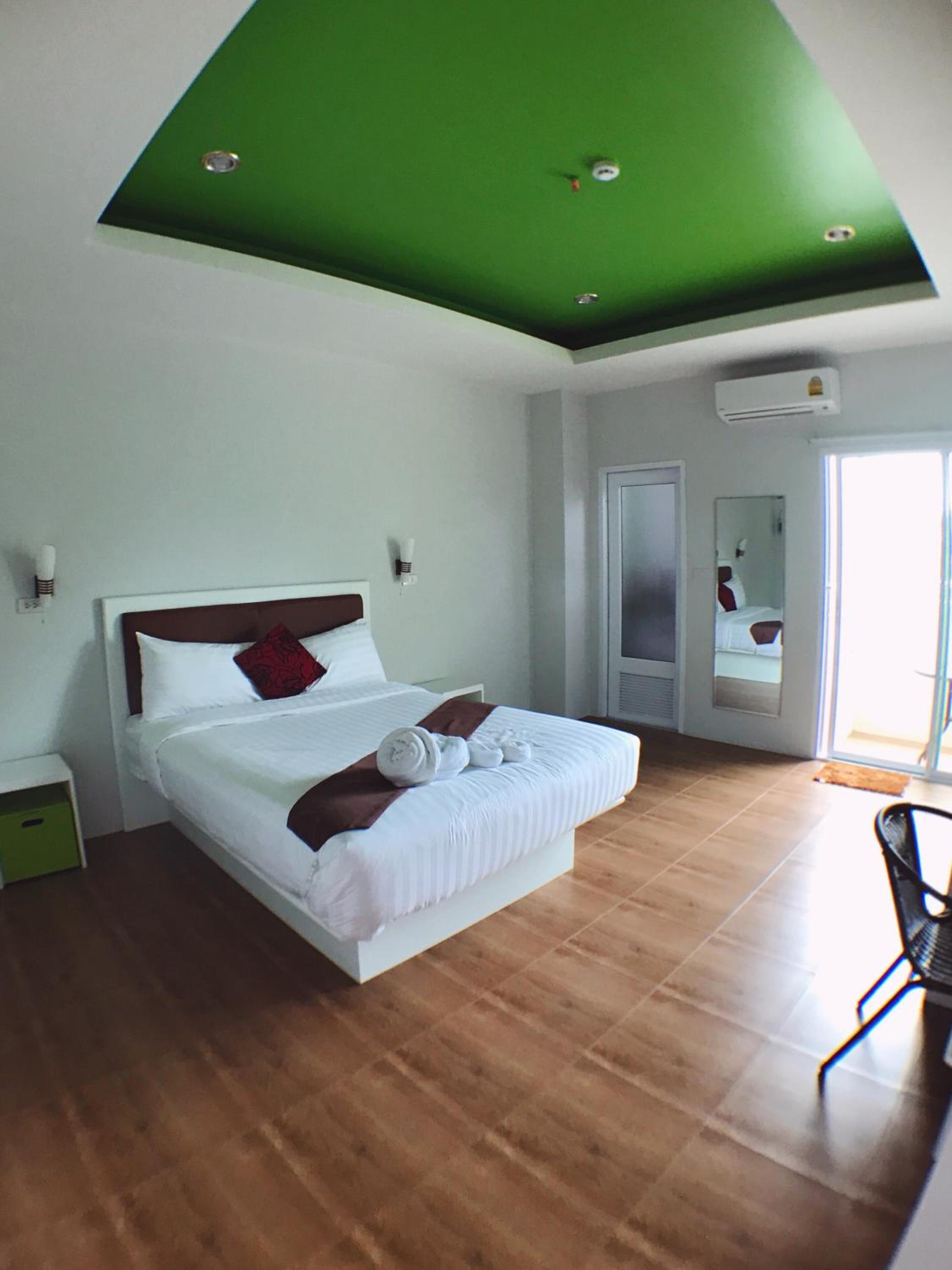Double Room - Photo 8